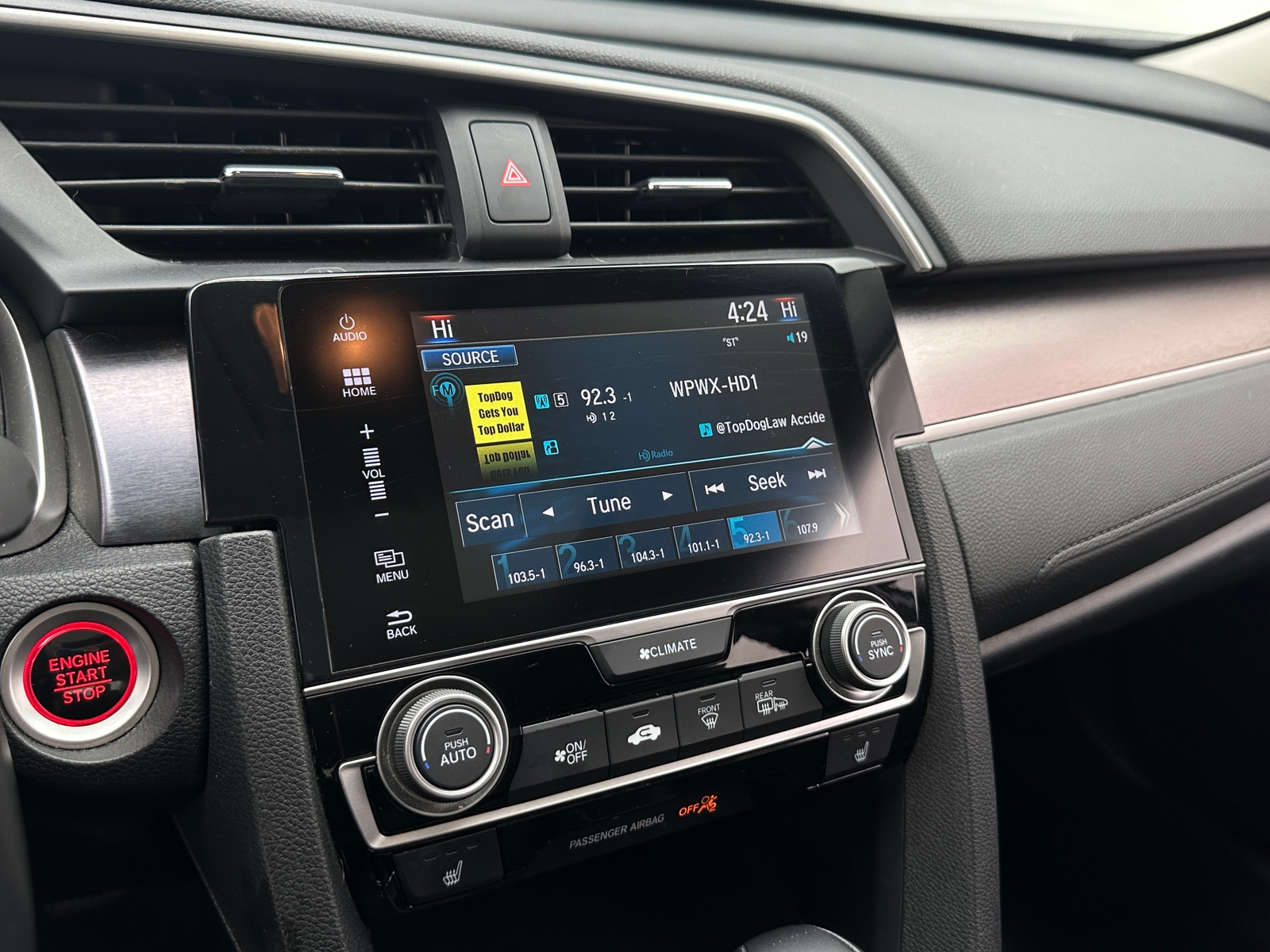 Thumbnail: 2016 Honda Civic - 3