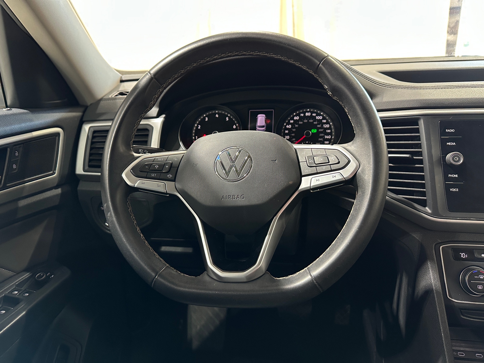 Thumbnail: 2021 Volkswagen Atlas - 4