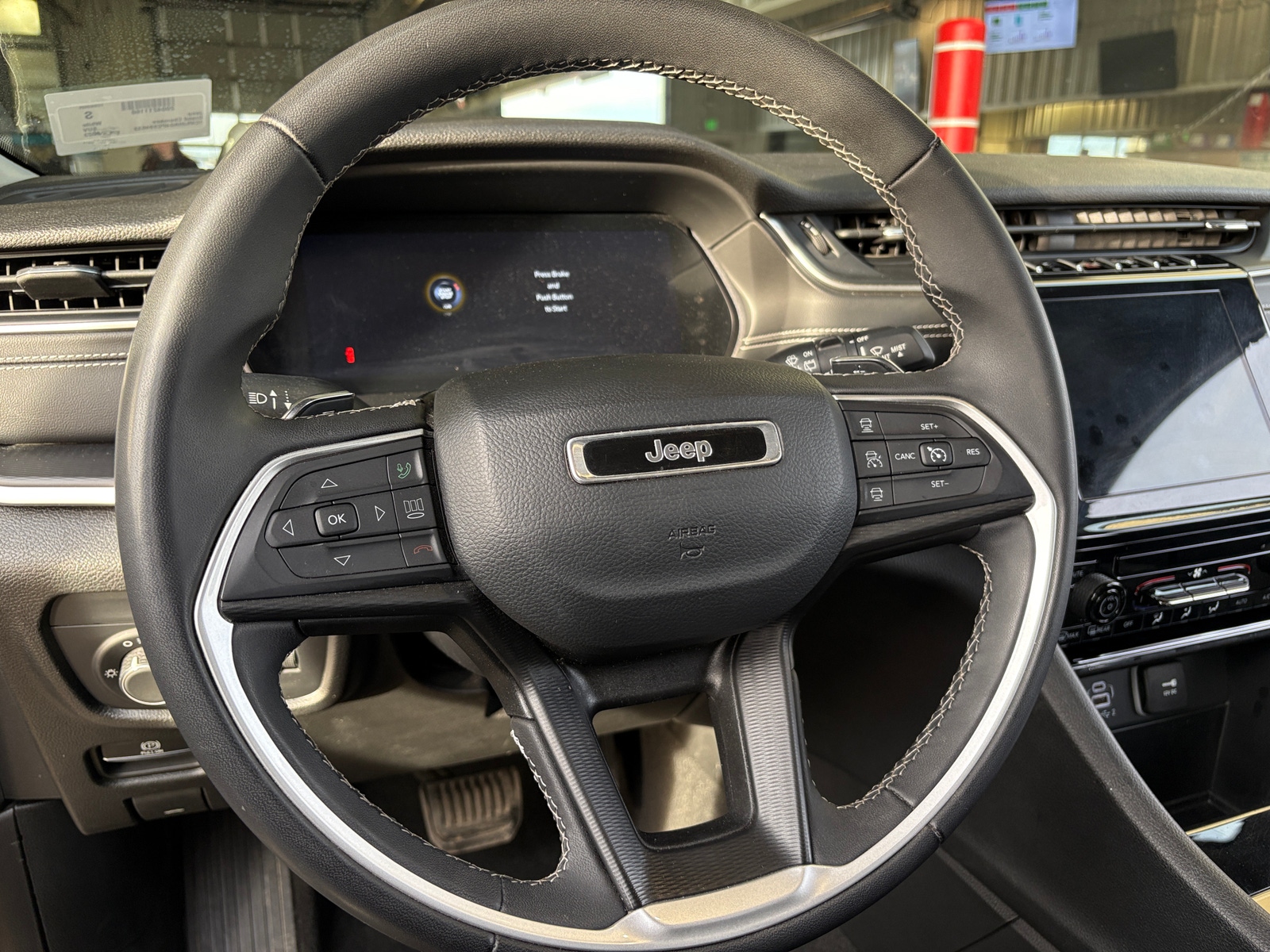 Thumbnail: 2023 Jeep Grand Cherokee - 5