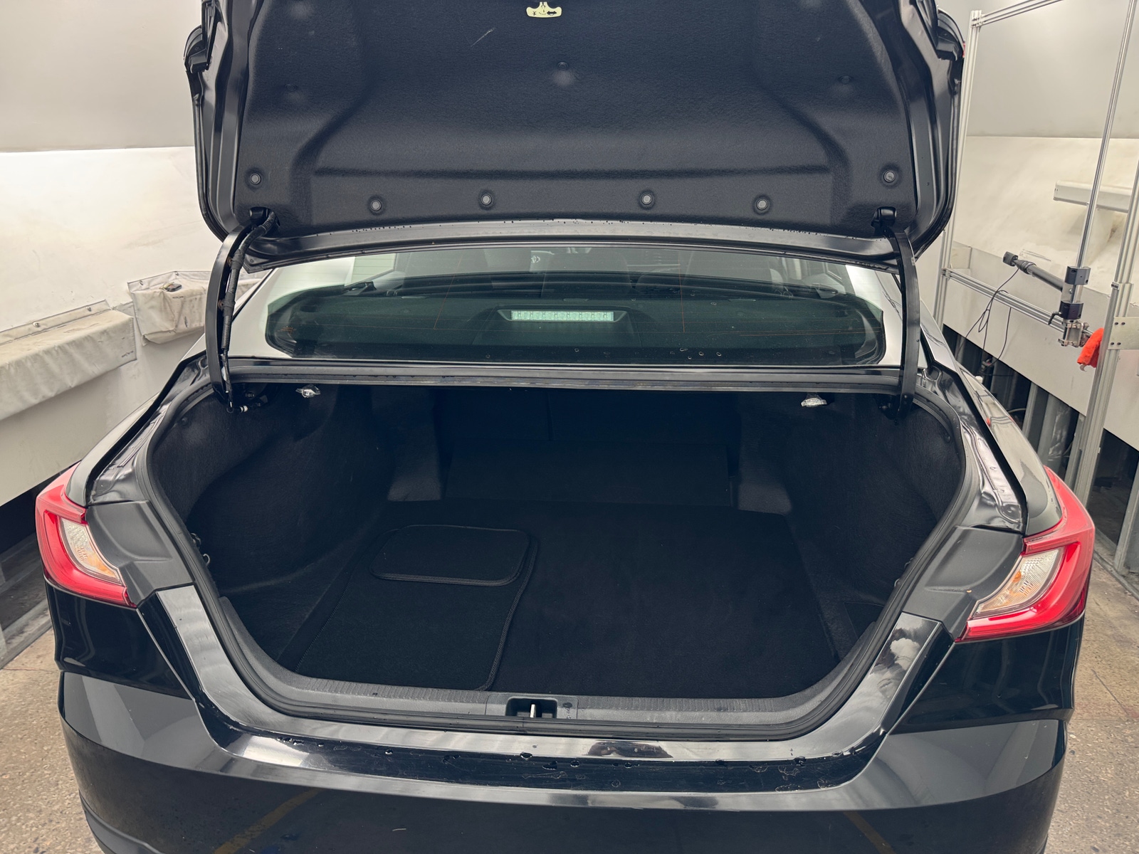 Thumbnail: 2025 Toyota Camry - 7