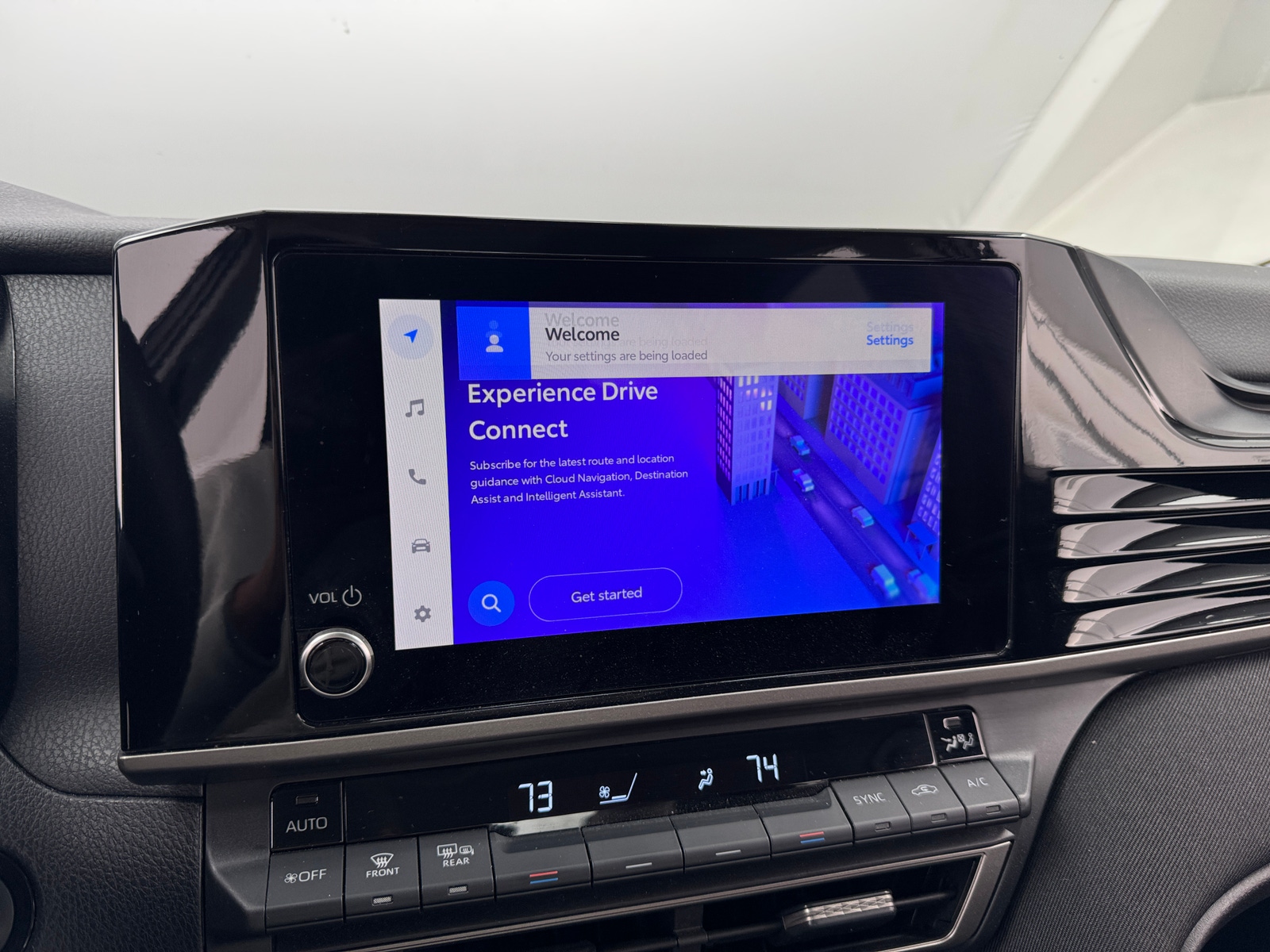 Thumbnail: 2025 Toyota Camry - 4