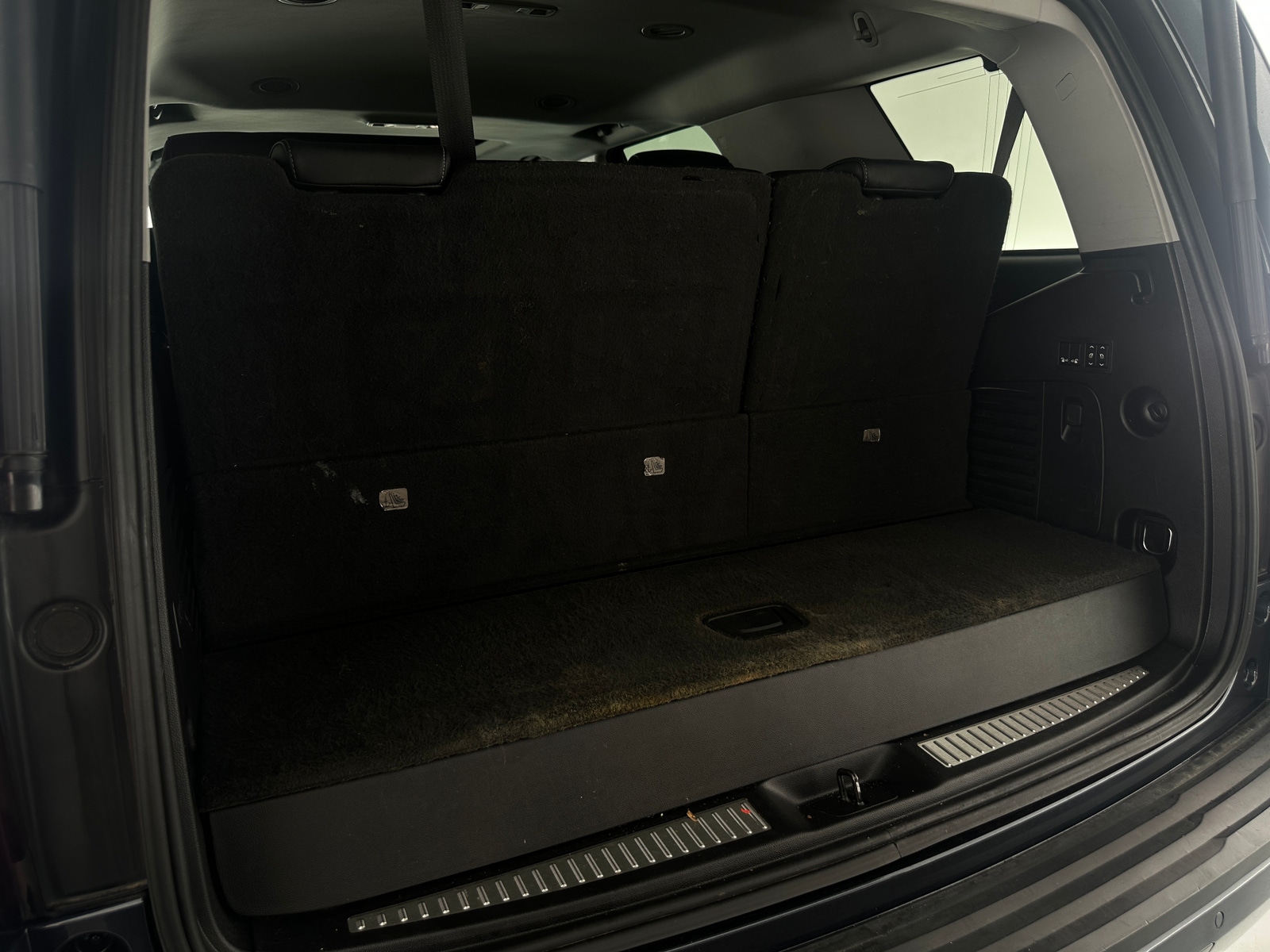 Thumbnail: 2020 Chevrolet Tahoe - 6