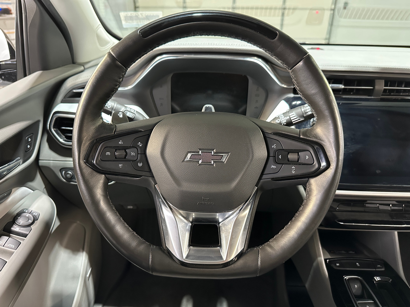 Thumbnail: 2022 Chevrolet Bolt EUV - 4