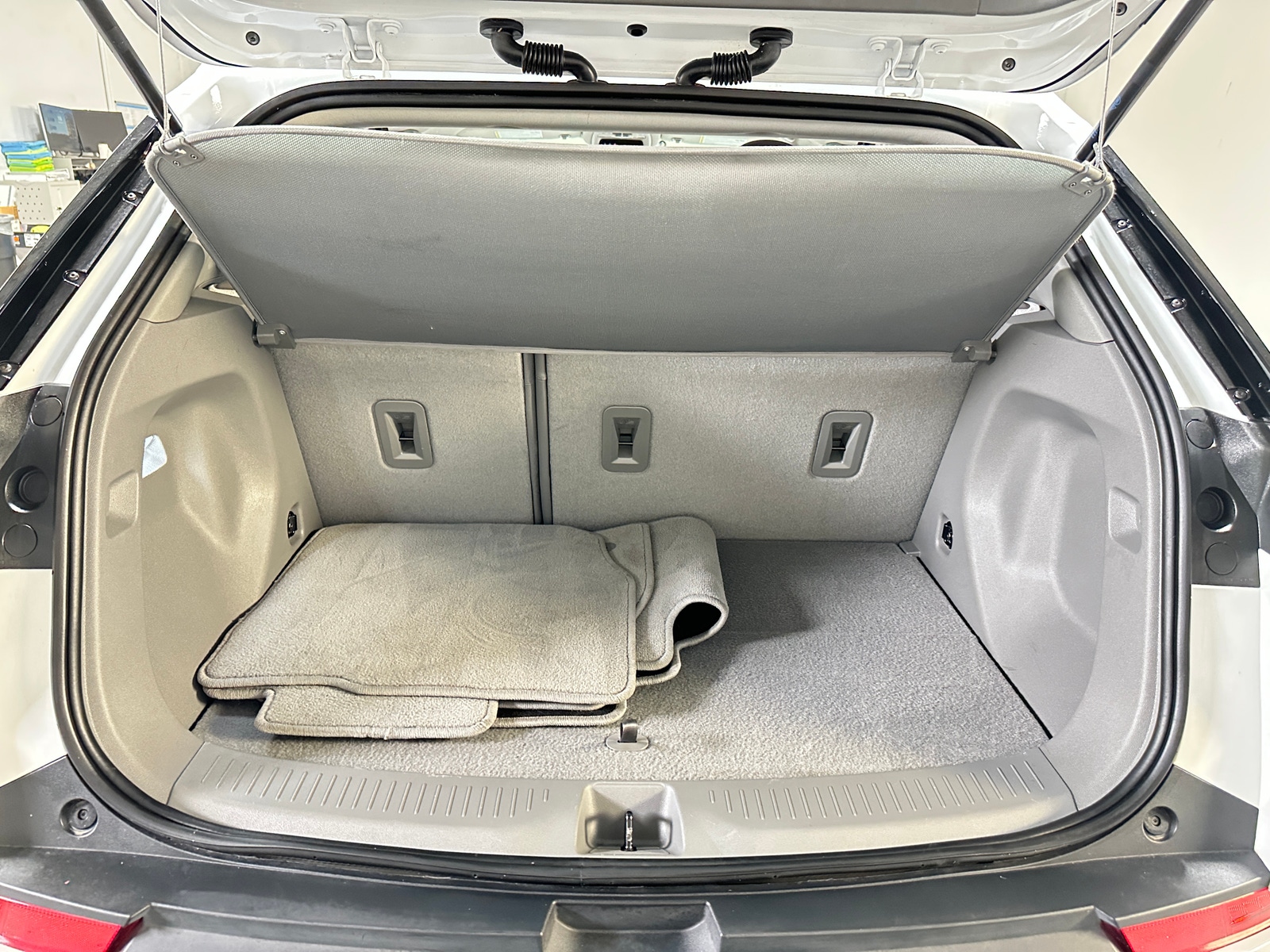 Thumbnail: 2022 Chevrolet Bolt EUV - 6