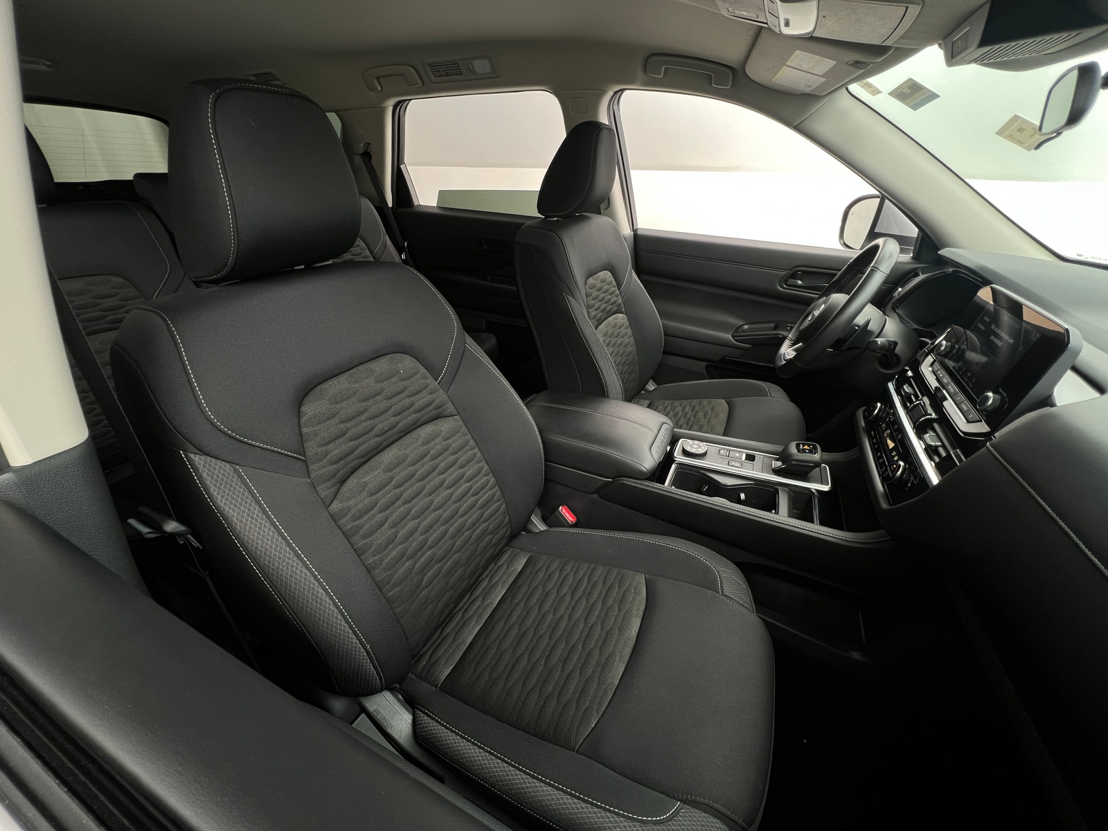 Thumbnail: 2025 Nissan Pathfinder - 2