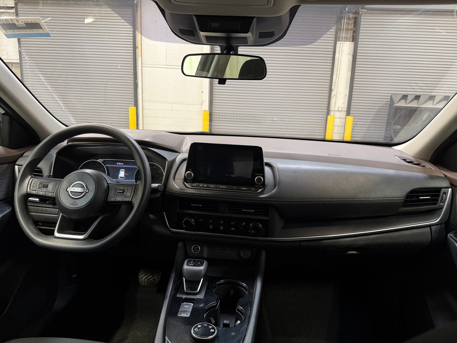 Thumbnail: 2023 Nissan Rogue - 3