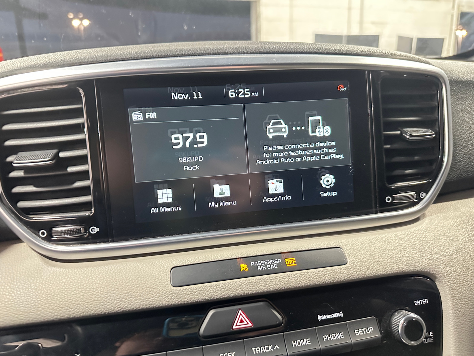 Thumbnail: 2020 Kia Sportage - 3