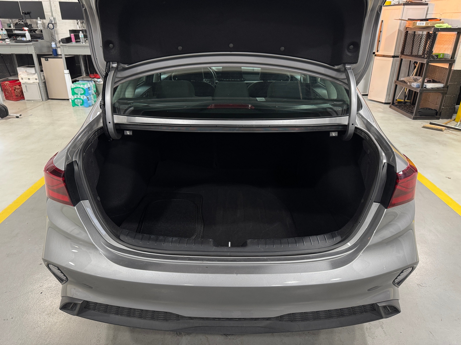 Thumbnail: 2024 Kia Forte - 7