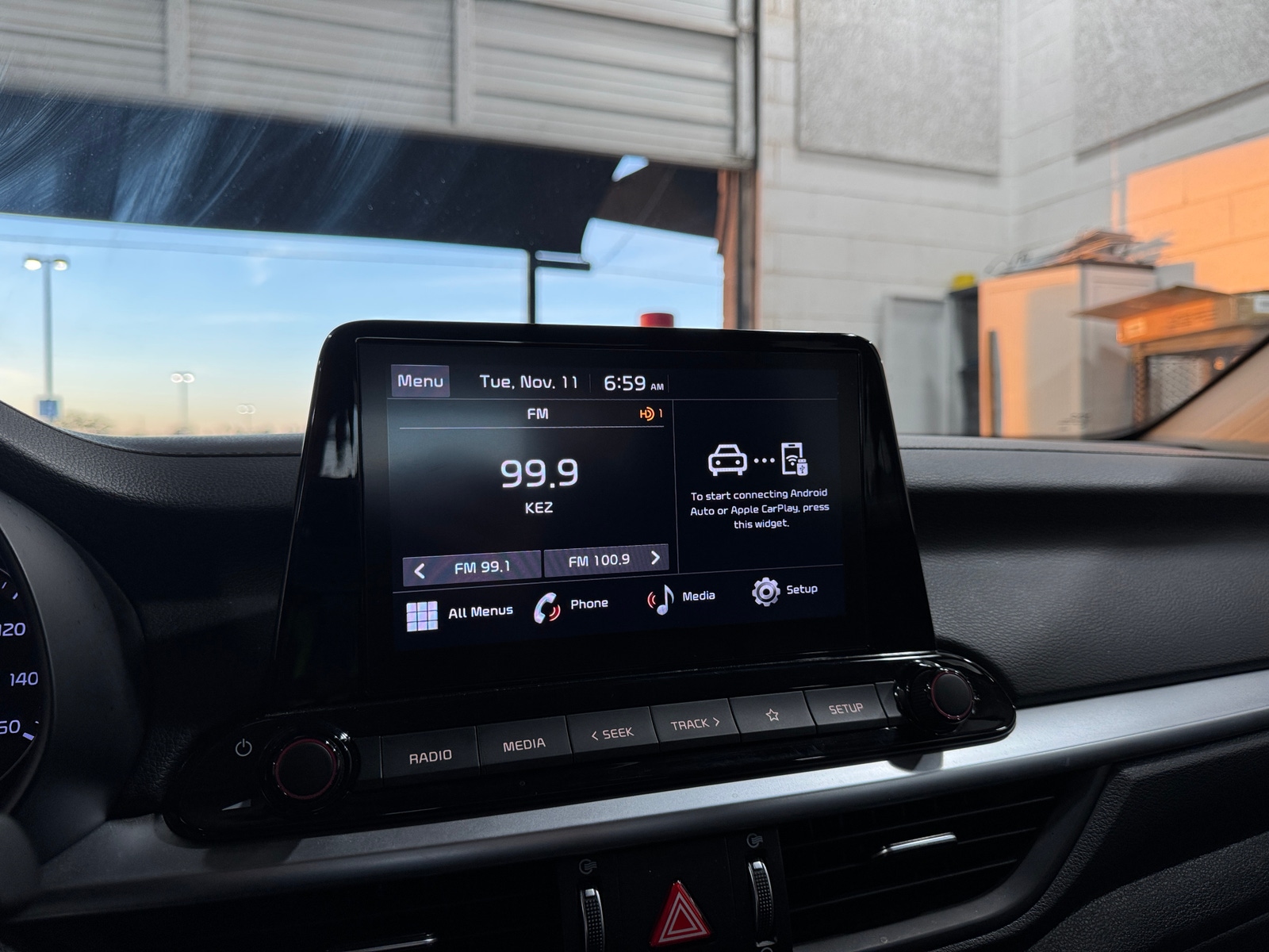 Thumbnail: 2024 Kia Forte - 4