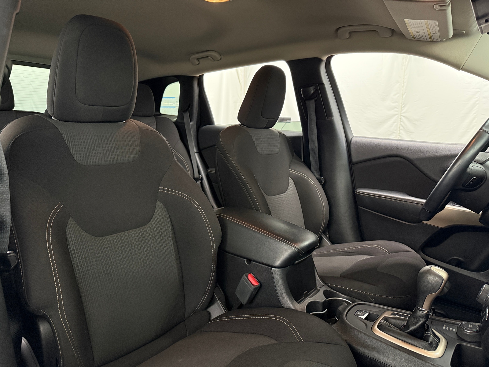 Thumbnail: 2017 Jeep Cherokee - 2