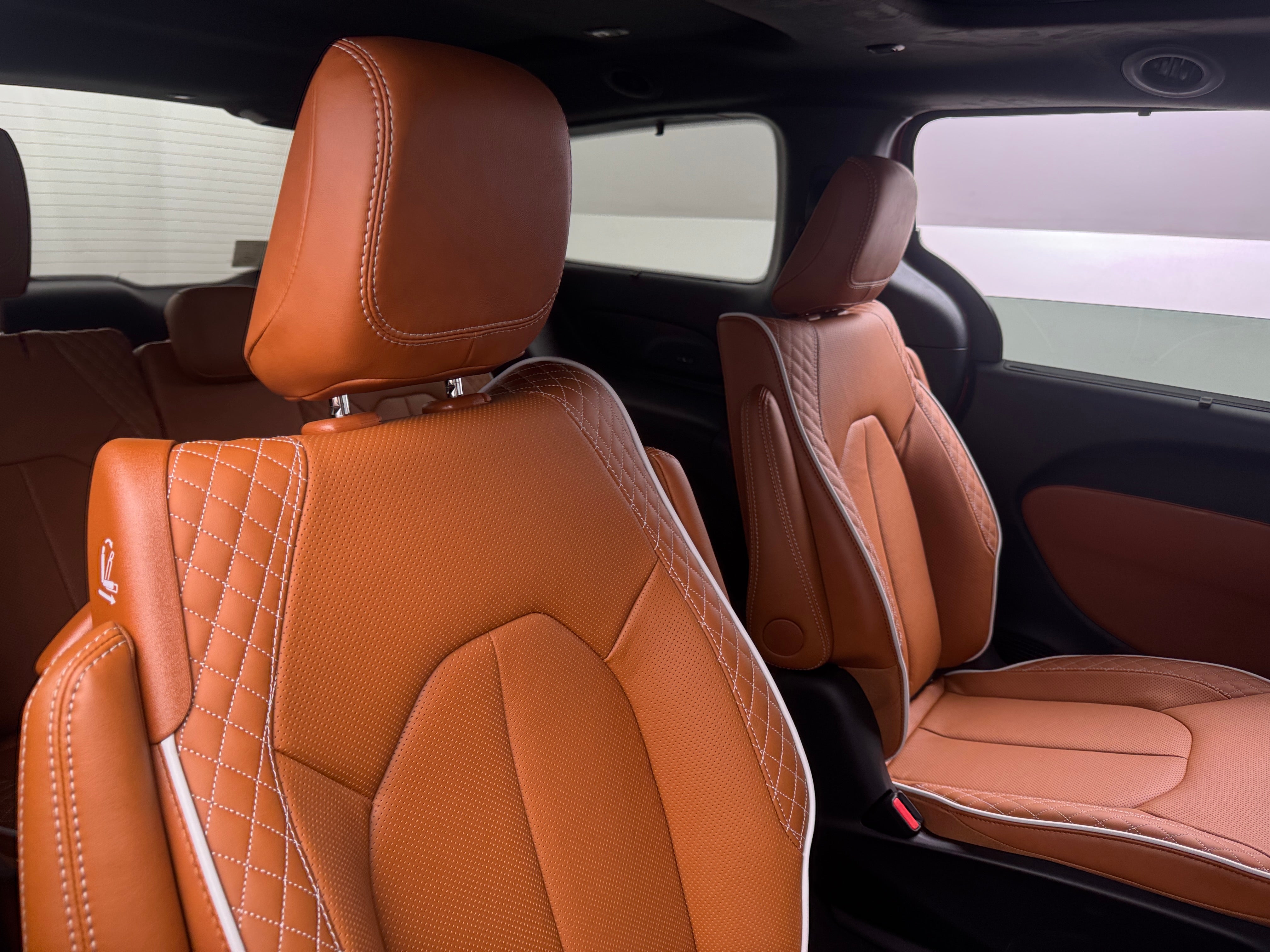 2026 Chrysler Pacifica Pinnacle - Photo 7