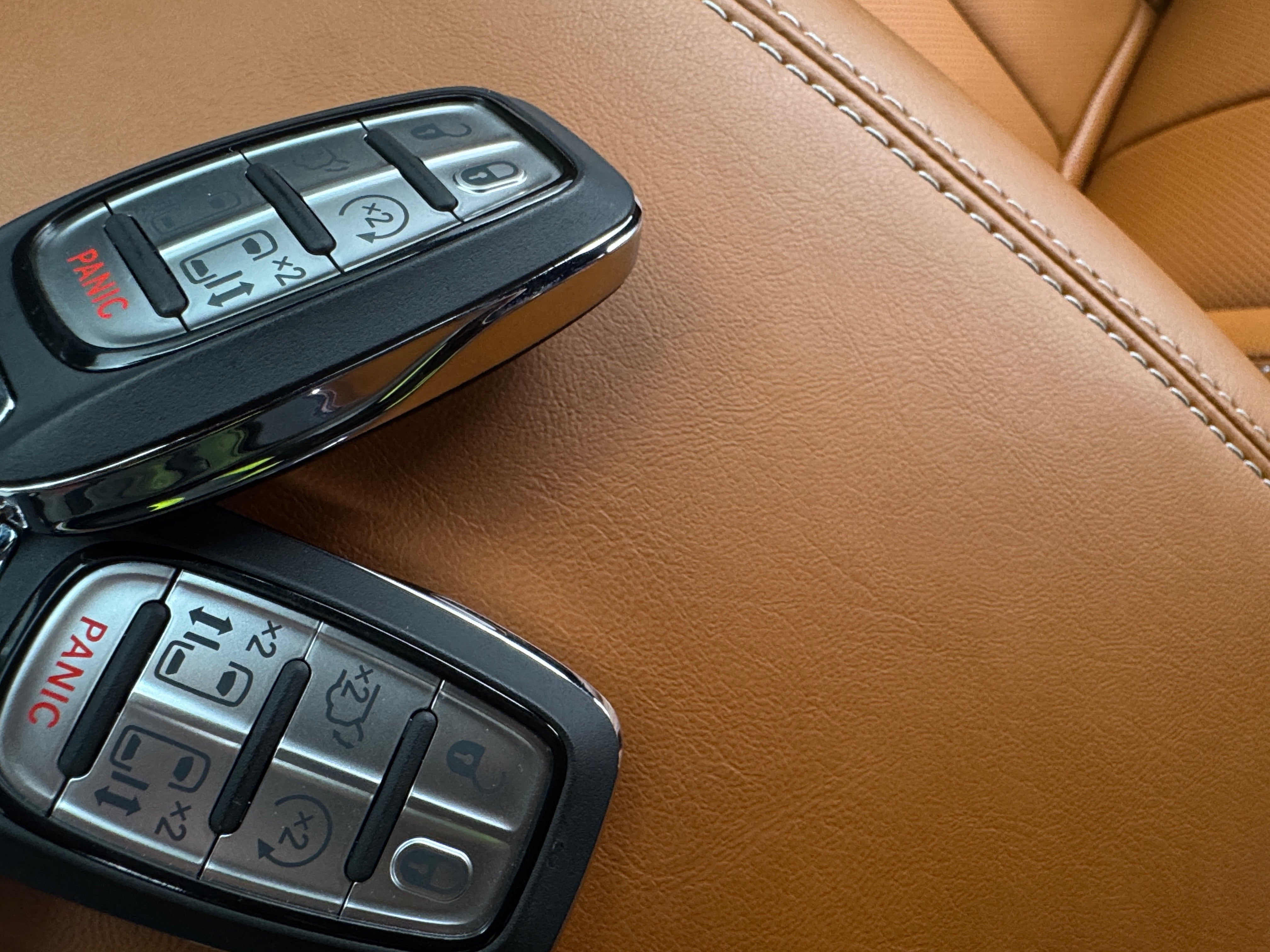 2026 Chrysler Pacifica Pinnacle - Photo 16