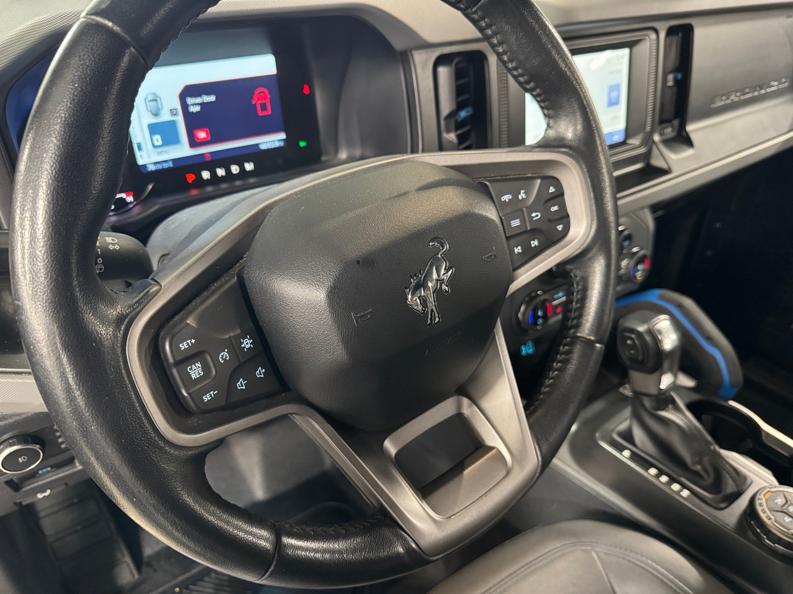 Thumbnail: 2022 Ford Bronco - 5