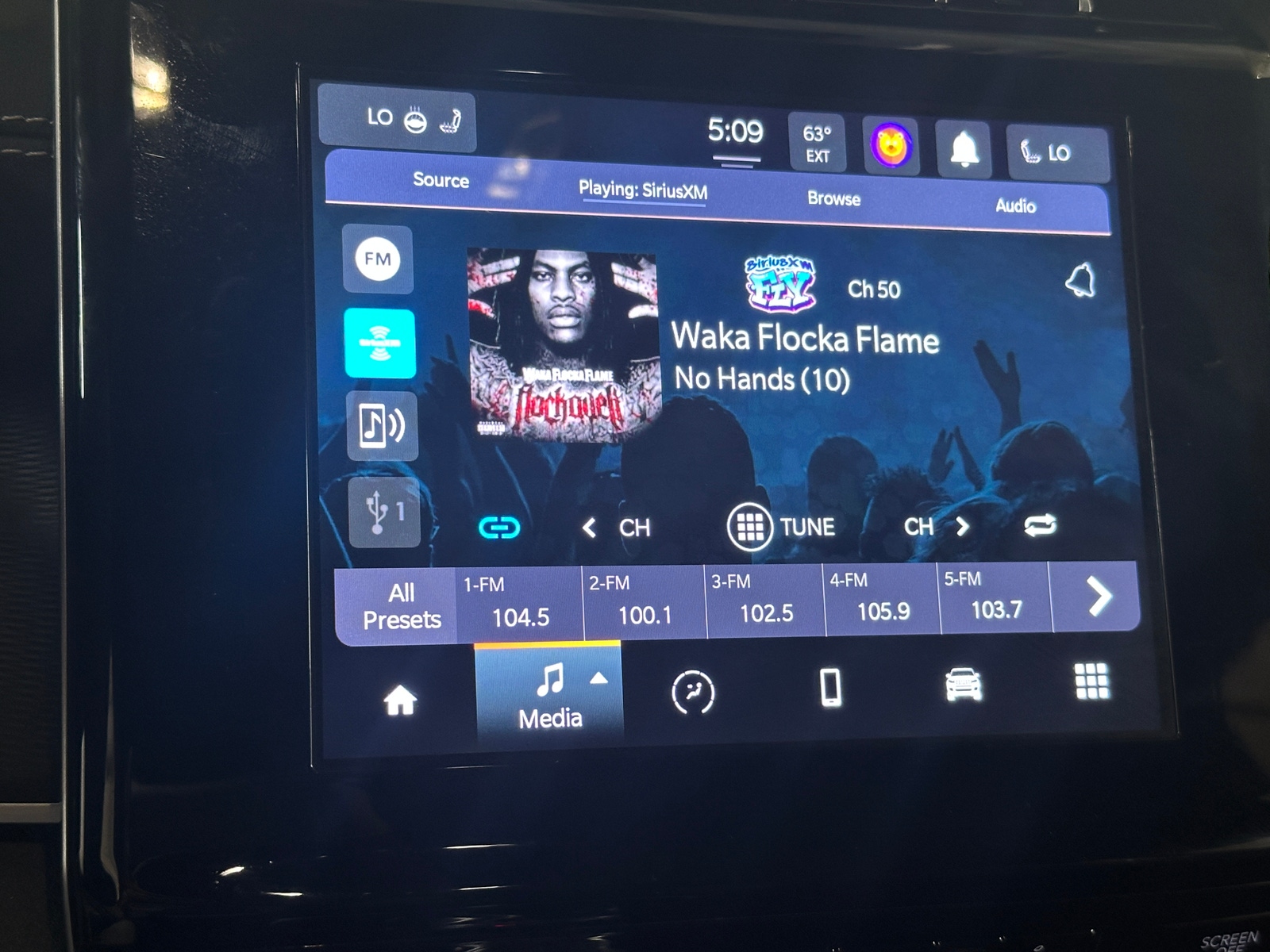 Thumbnail: 2024 Jeep Grand Cherokee - 3