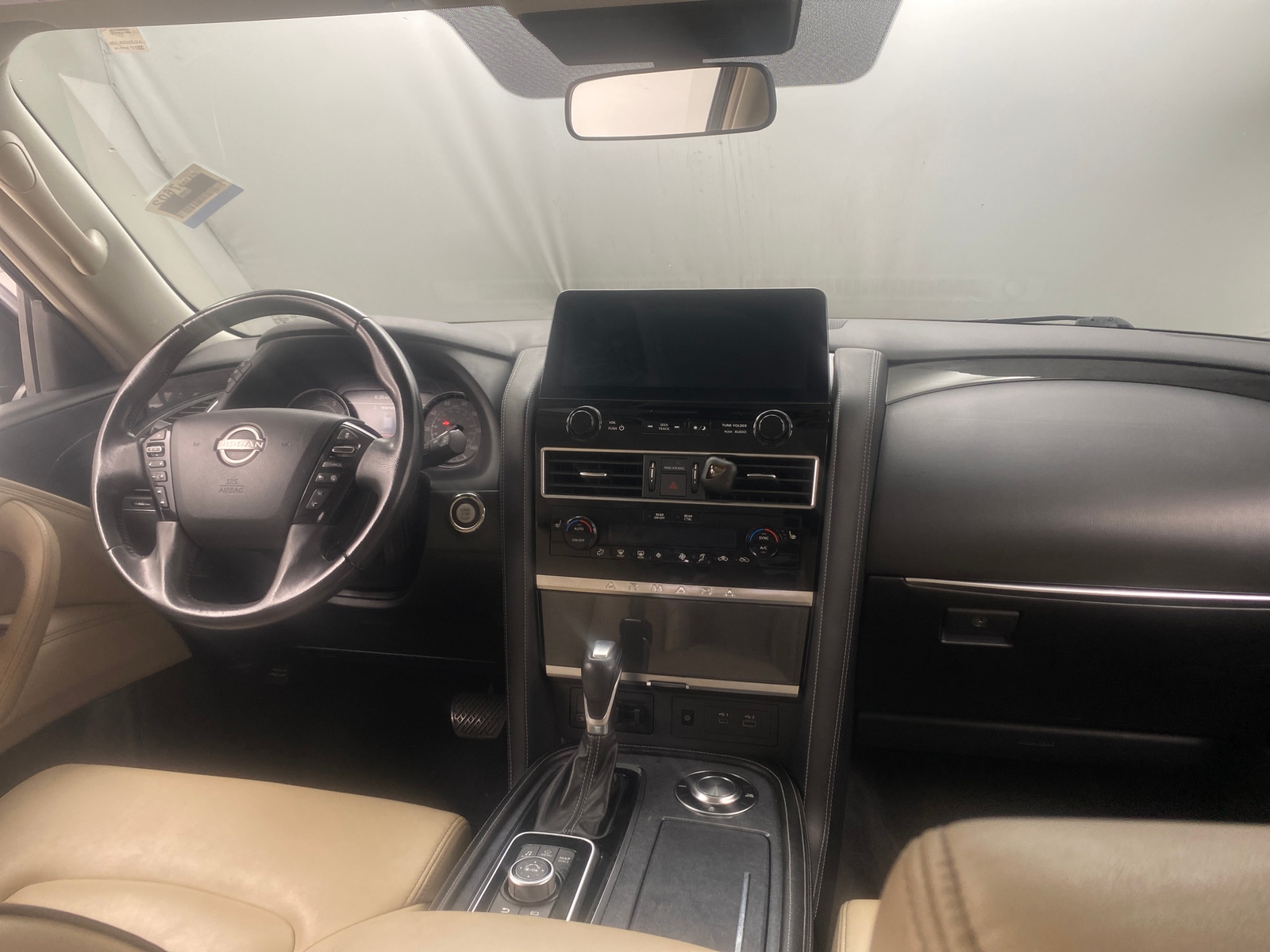 Thumbnail: 2021 Nissan Armada - 2