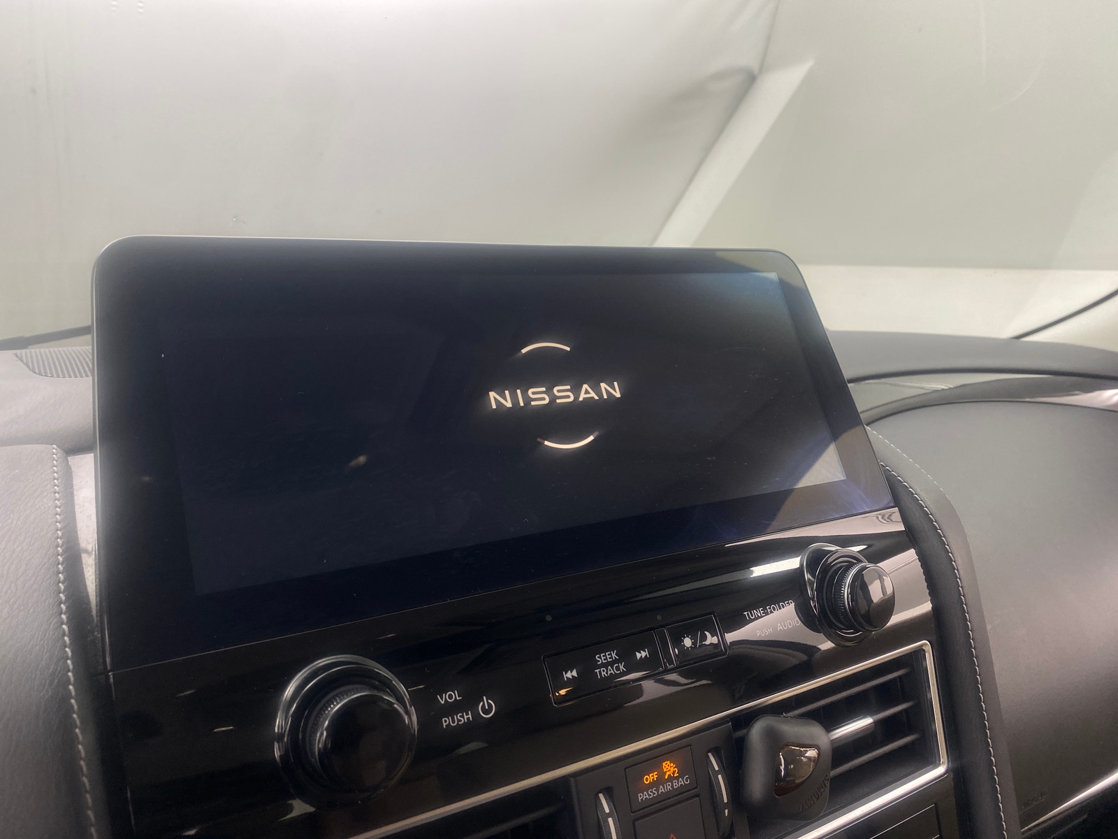 Thumbnail: 2021 Nissan Armada - 3