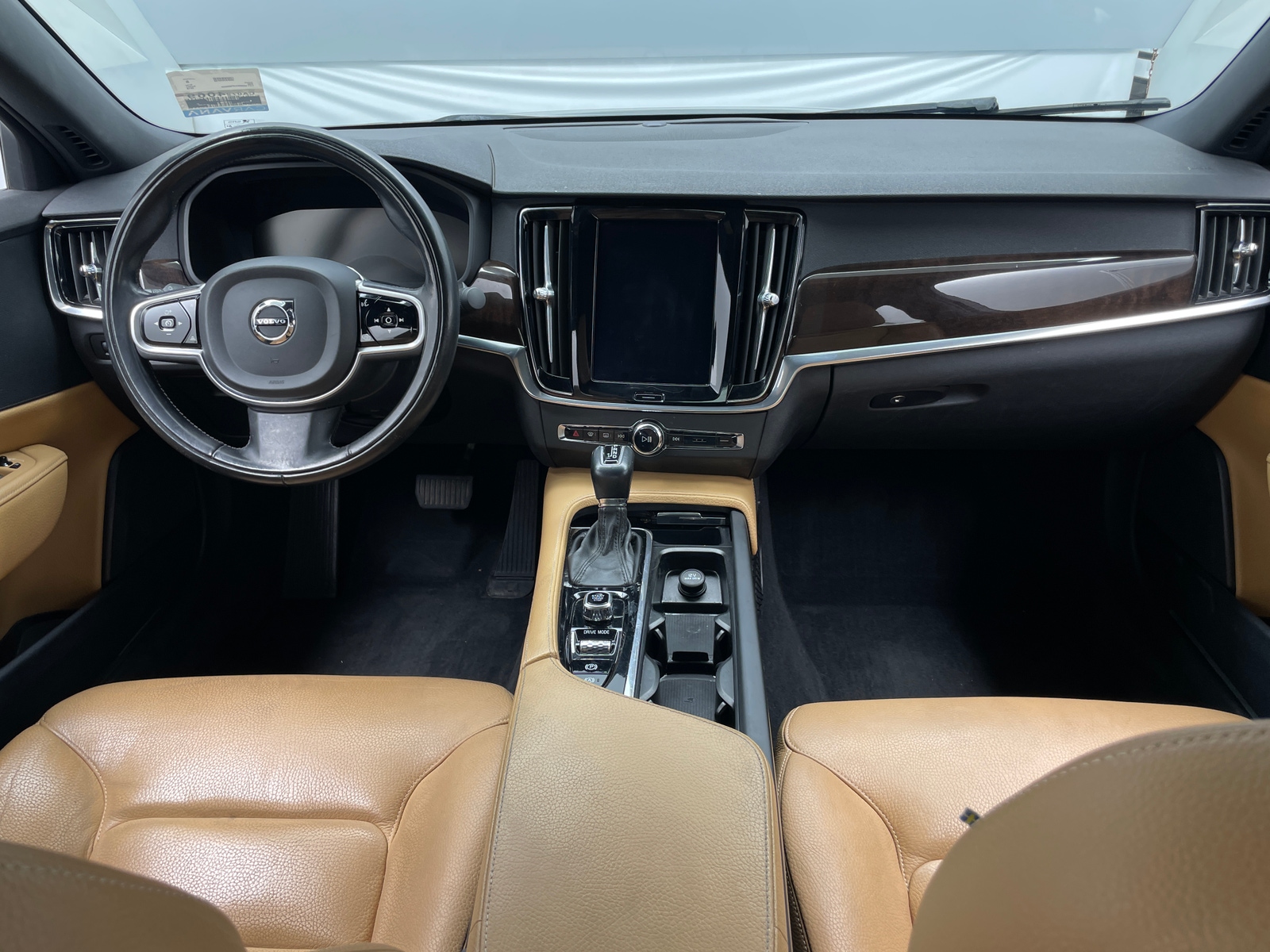 Thumbnail: 2018 Volvo S90 - 2