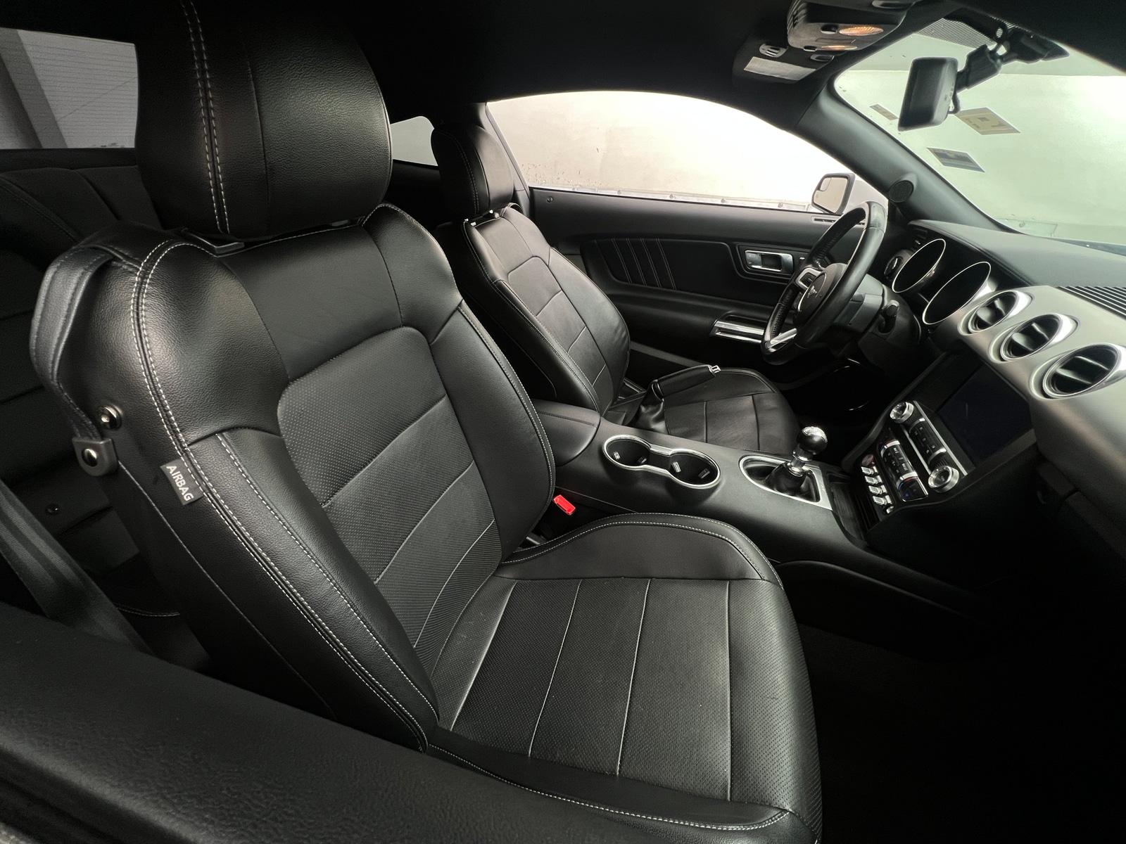 Thumbnail: 2019 Ford Mustang - 2