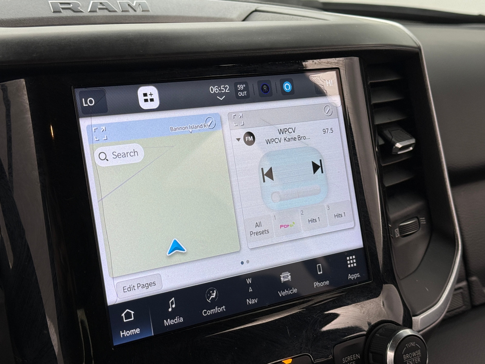 Thumbnail: 2022 RAM 1500 - 4