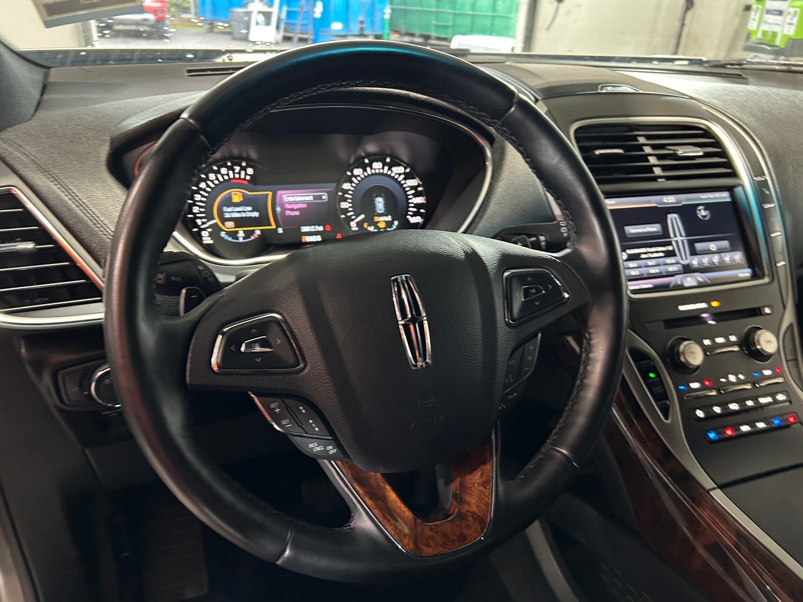 Thumbnail: 2016 Lincoln MKX - 4
