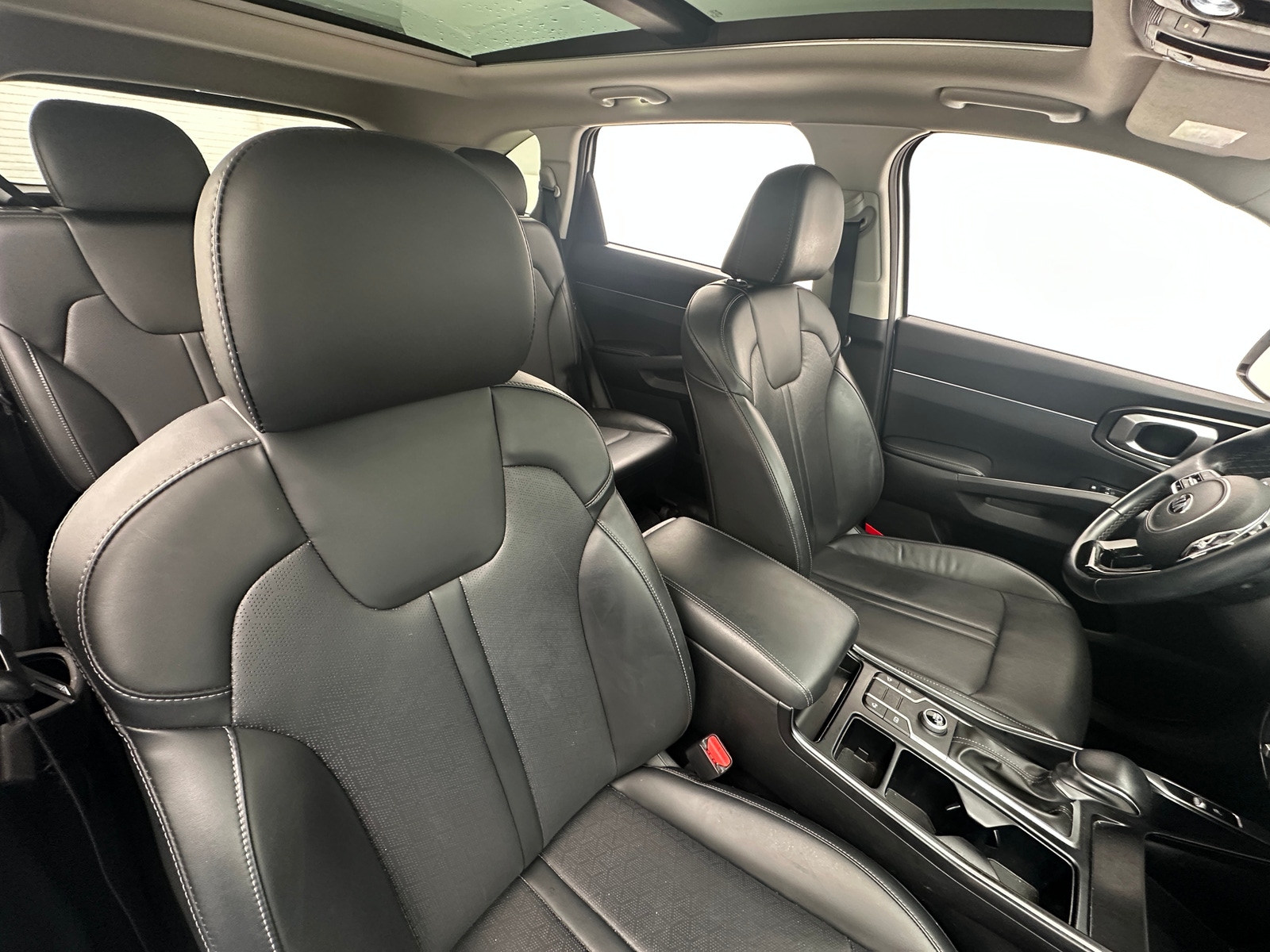 Thumbnail: 2021 Kia Sorento - 2