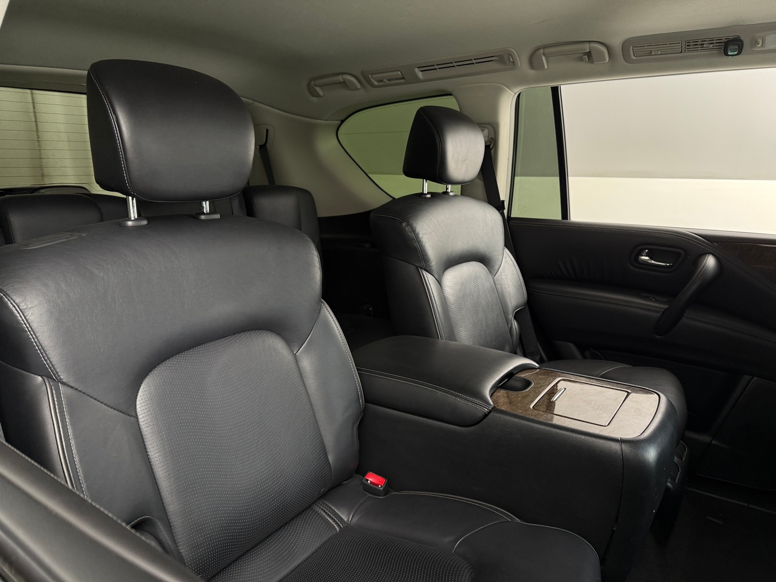 Thumbnail: 2016 INFINITI QX80 - 5