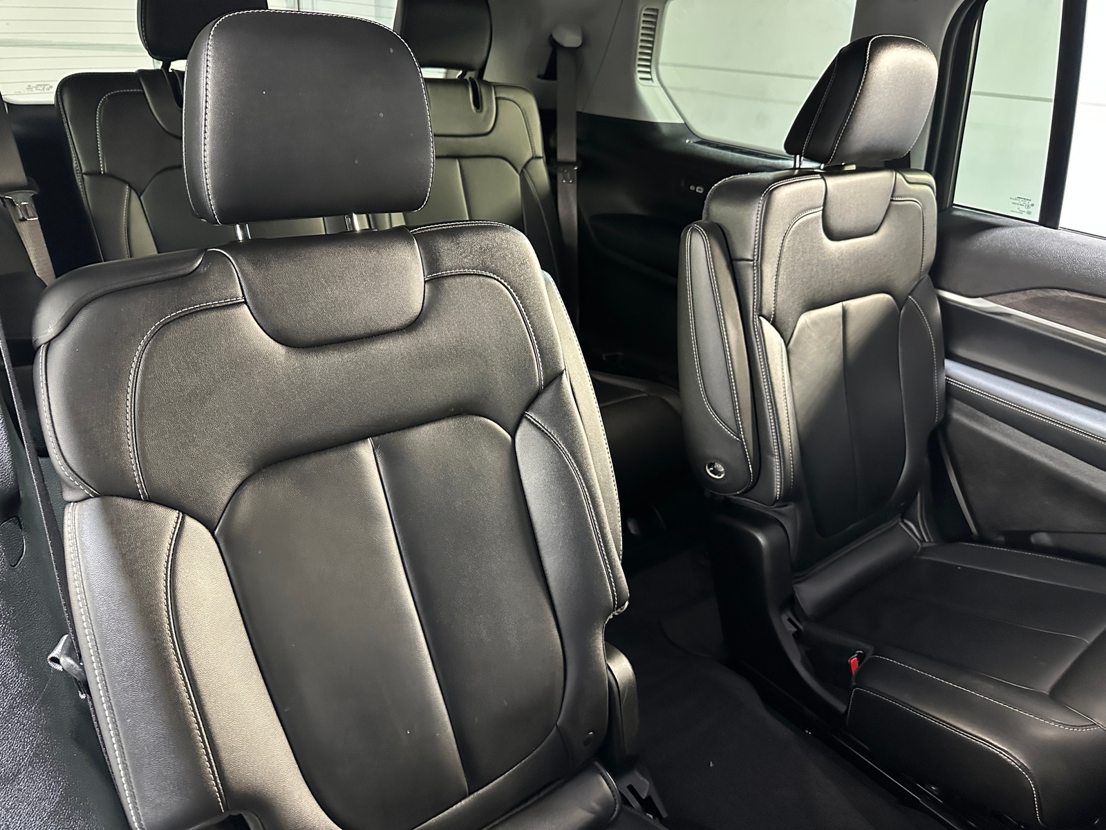 Thumbnail: 2022 Jeep Grand Cherokee L - 5