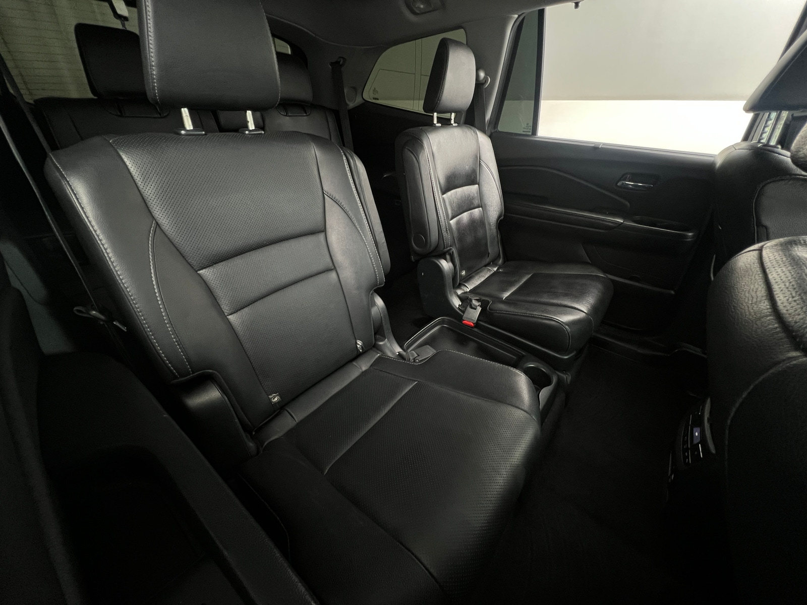 Thumbnail: 2017 Honda Pilot - 5