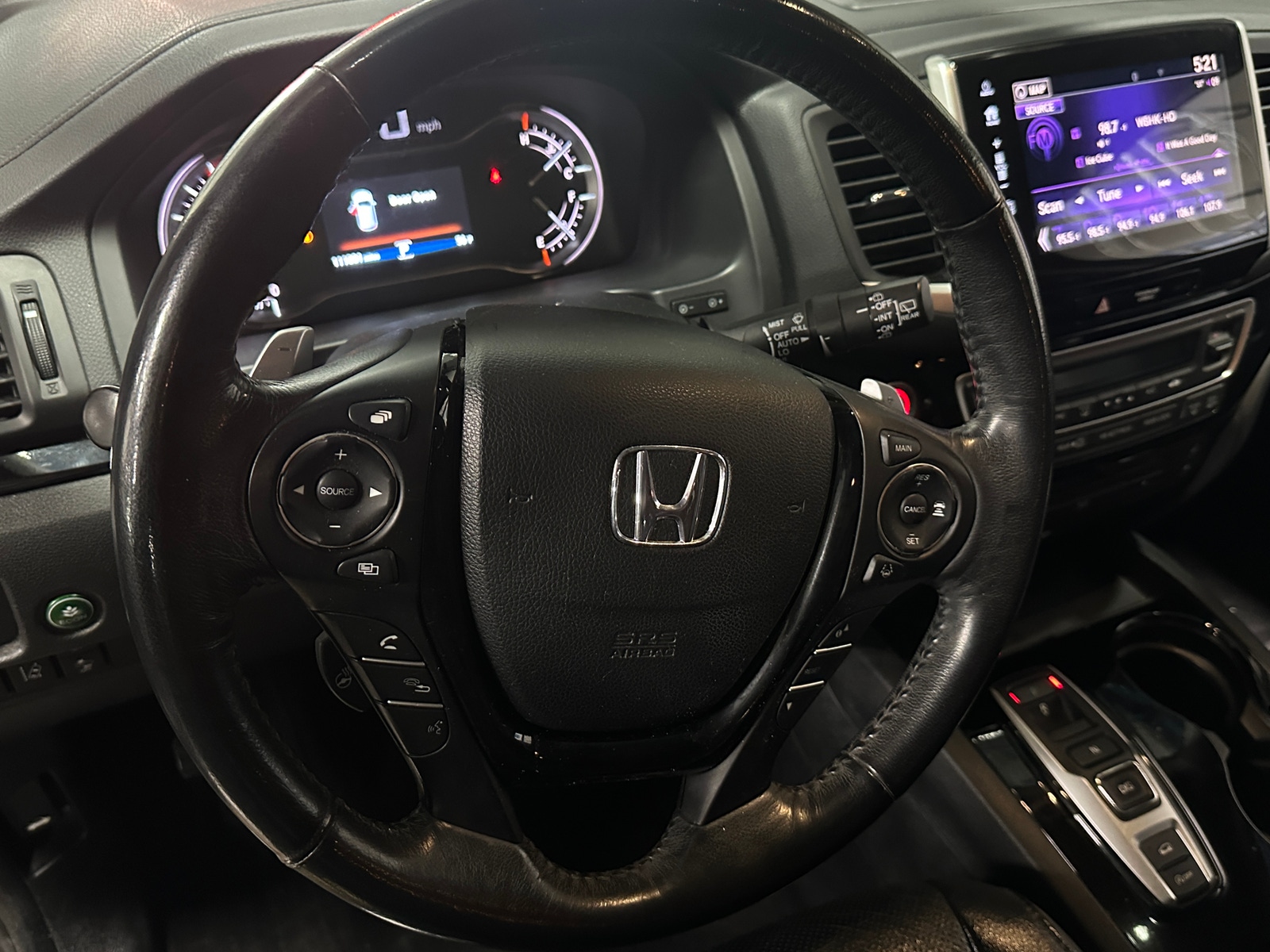 Thumbnail: 2017 Honda Pilot - 4