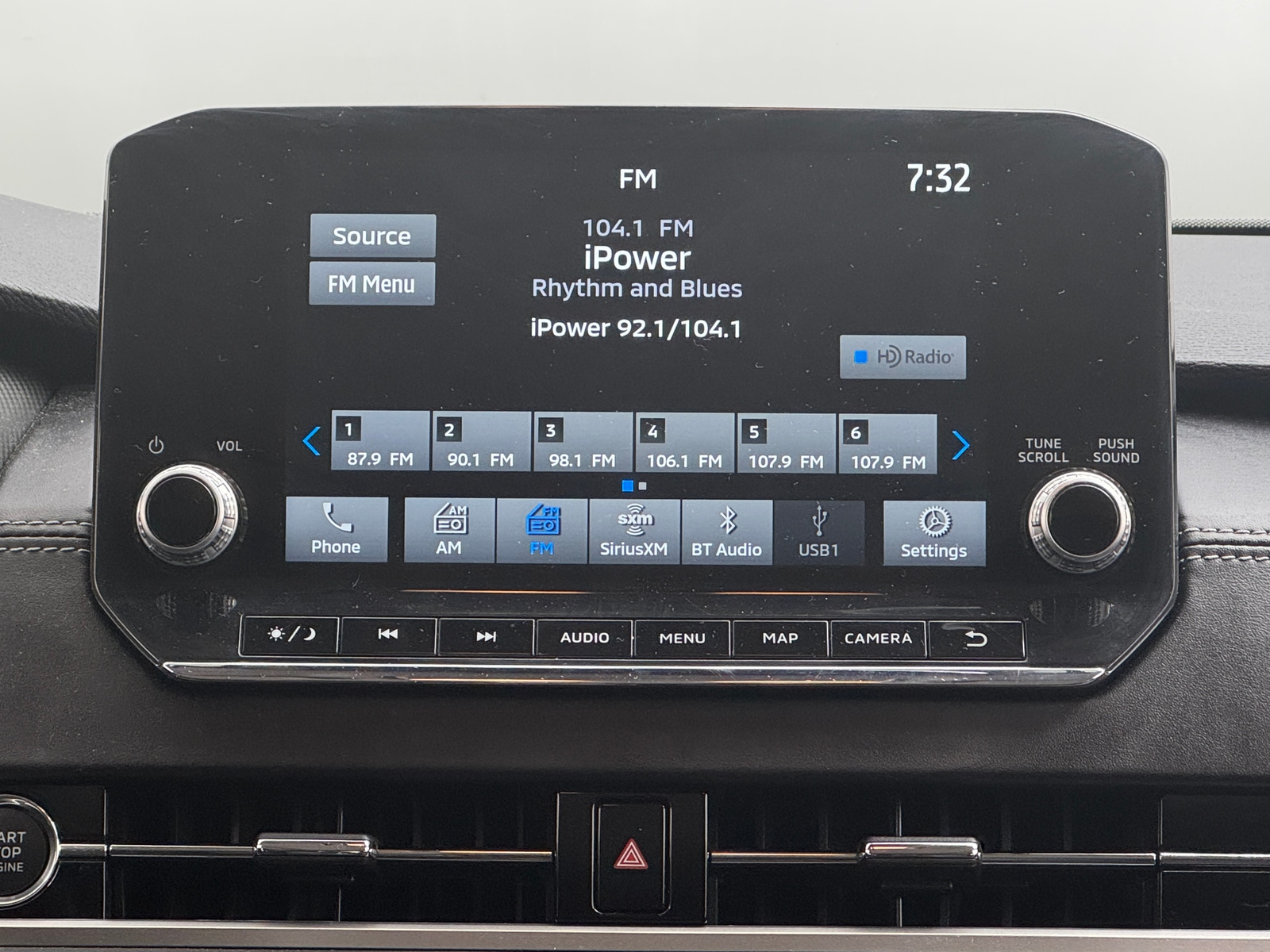 Thumbnail: 2022 Mitsubishi Outlander - 3