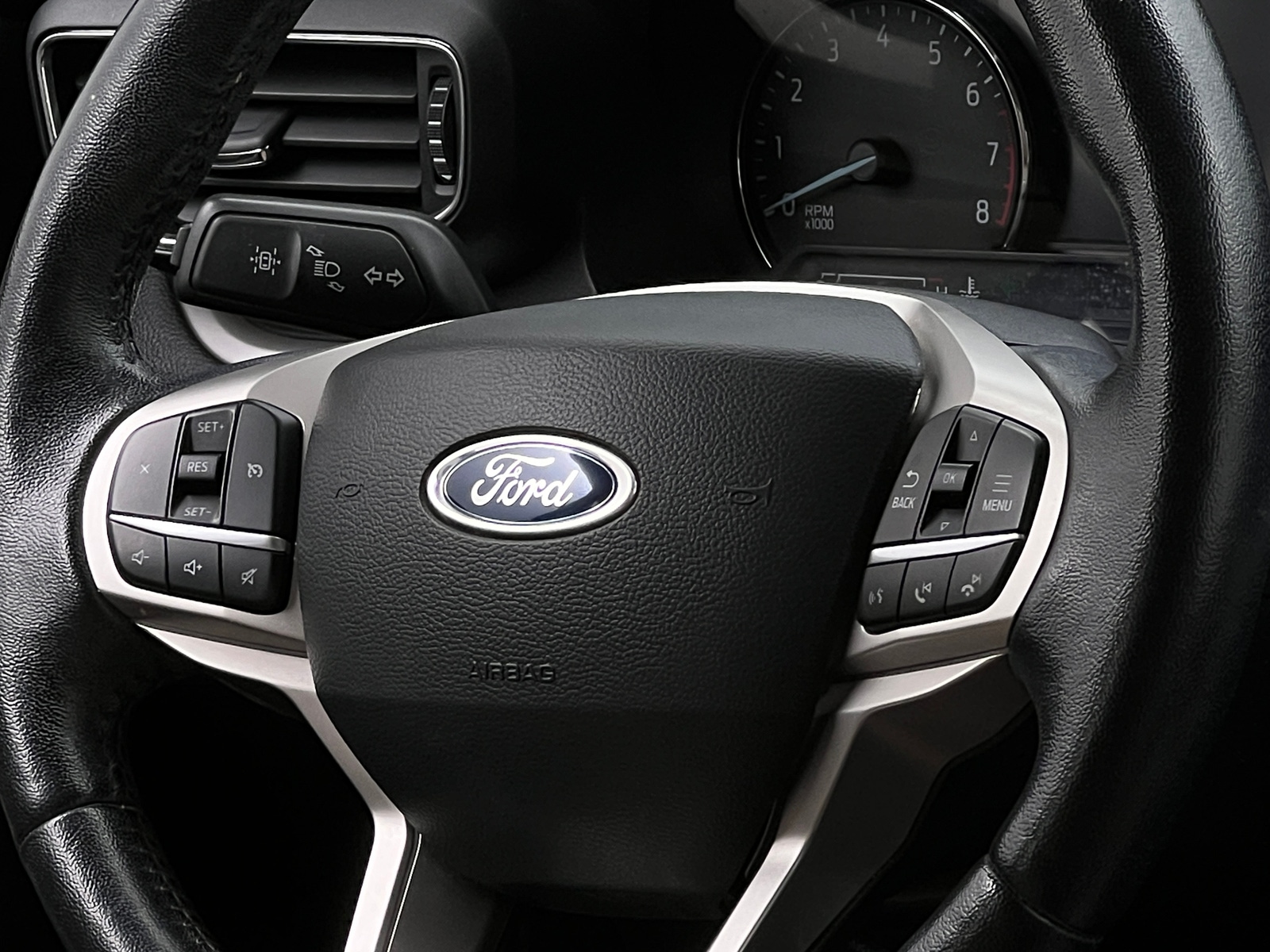 Thumbnail: 2021 Ford Explorer - 5