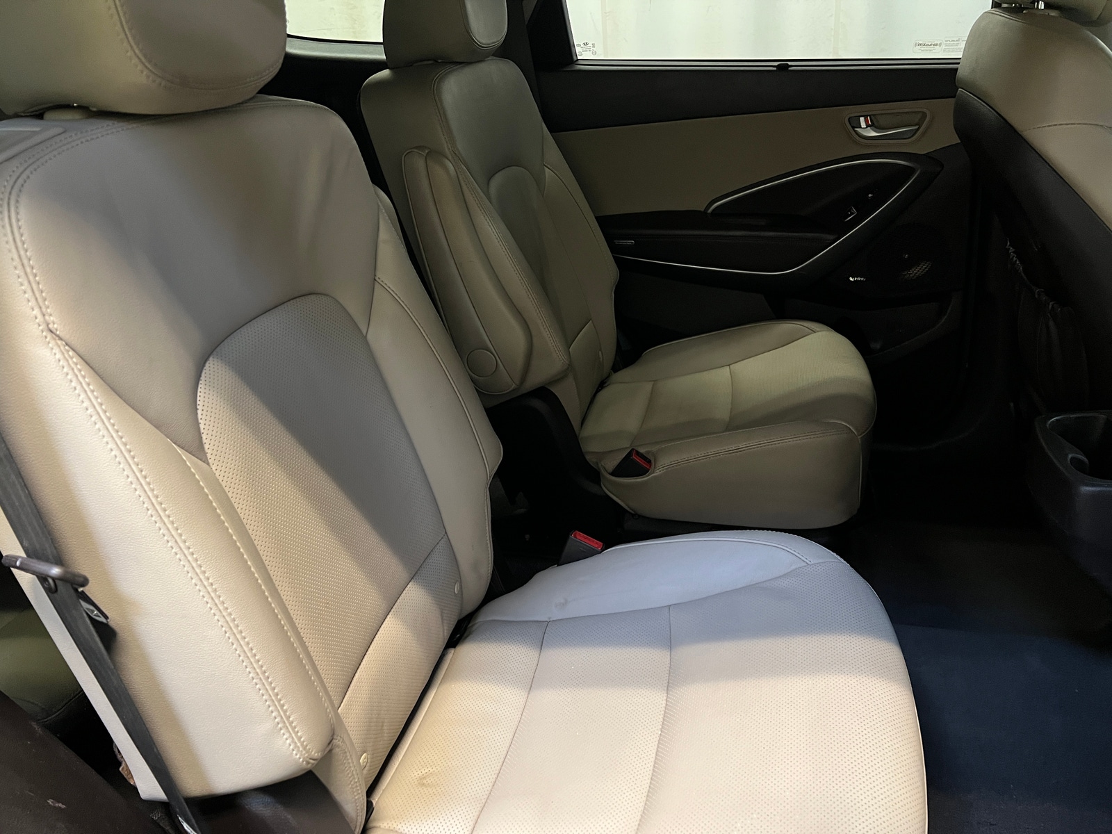 Thumbnail: 2017 Hyundai Santa Fe - 5