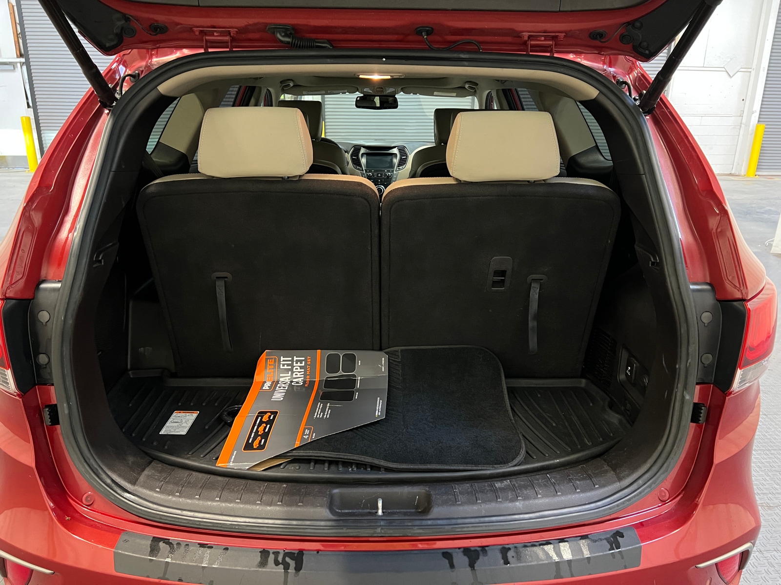 Thumbnail: 2017 Hyundai Santa Fe - 6