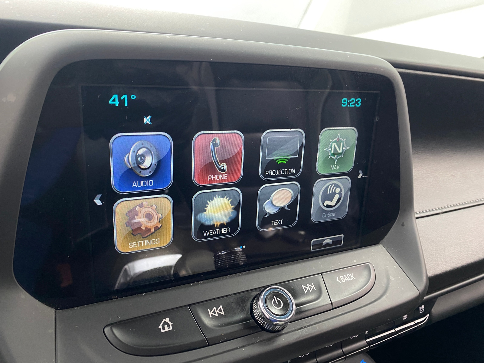 Thumbnail: 2017 Chevrolet Camaro - 2