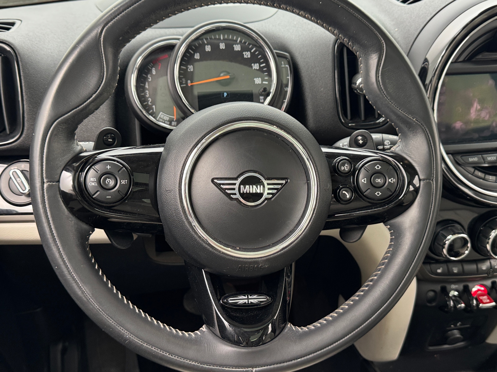 Thumbnail: 2019 MINI Cooper Countryman - 4