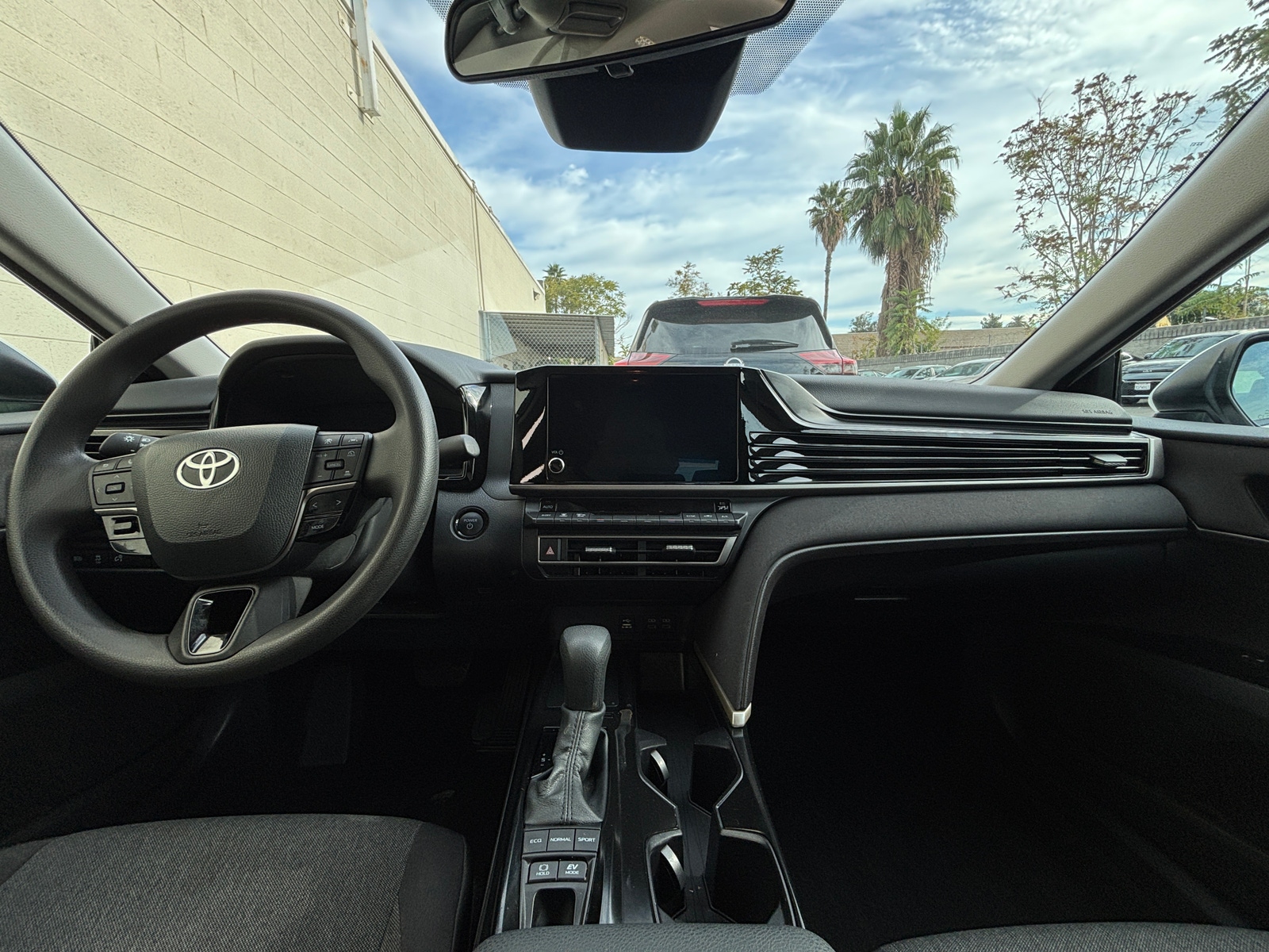 Thumbnail: 2025 Toyota Camry - 3