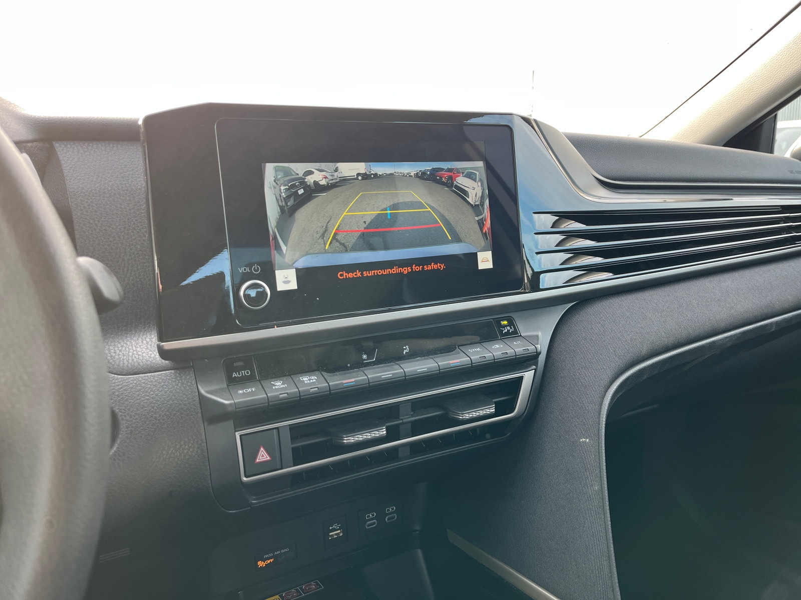 Thumbnail: 2025 Toyota Camry - 4