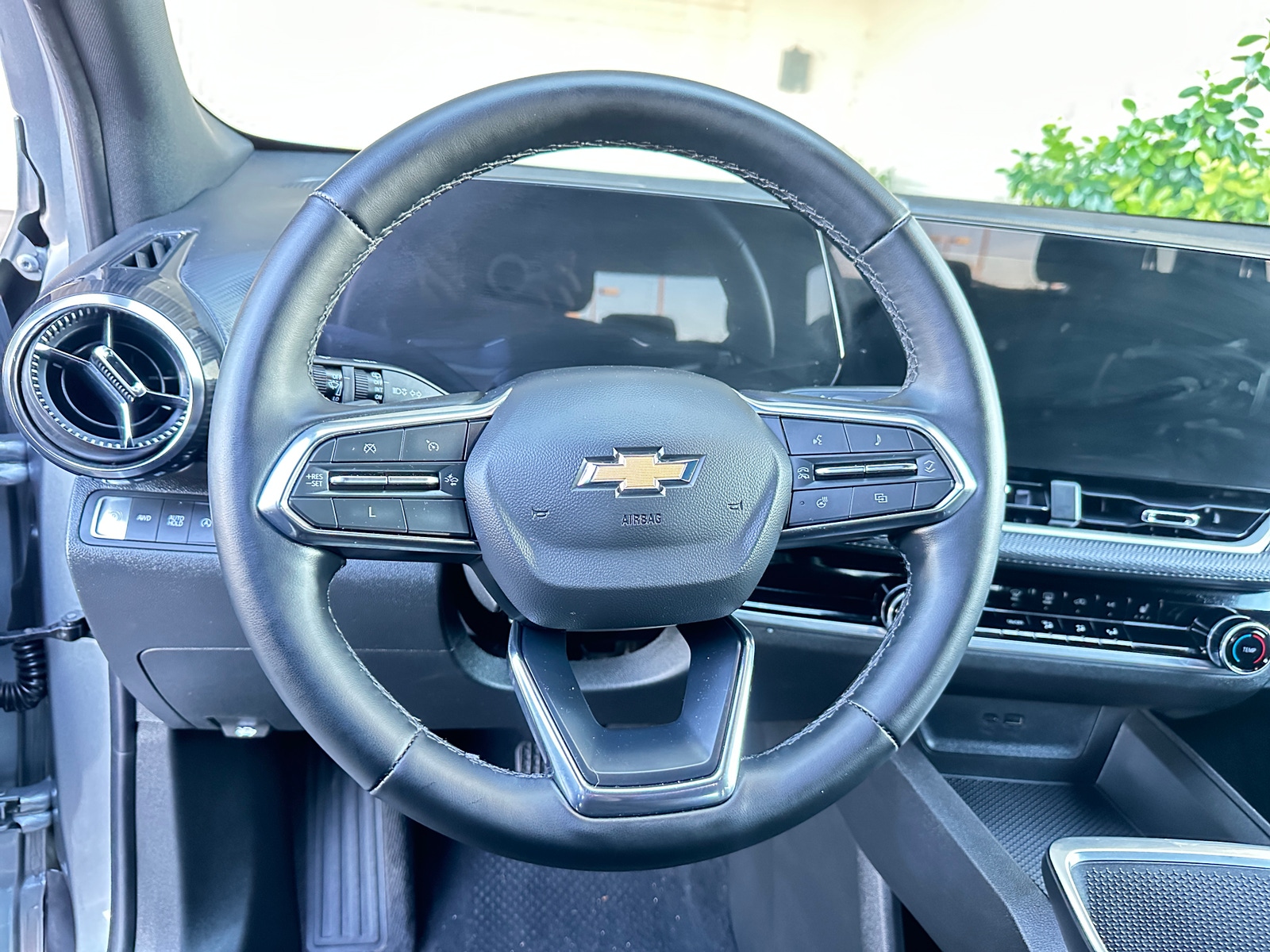 Thumbnail: 2025 Chevrolet Equinox - 5