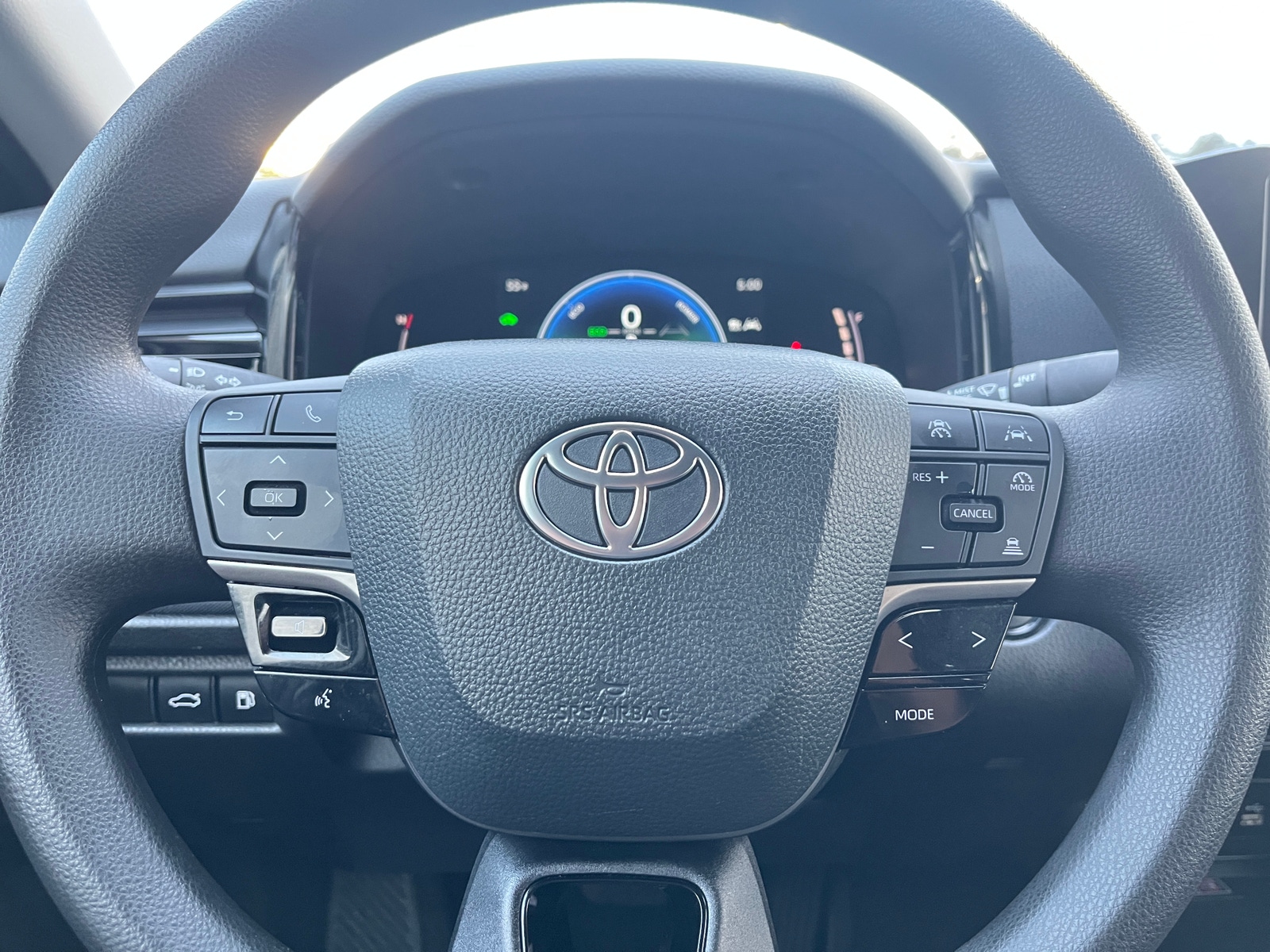 Thumbnail: 2025 Toyota Camry - 5