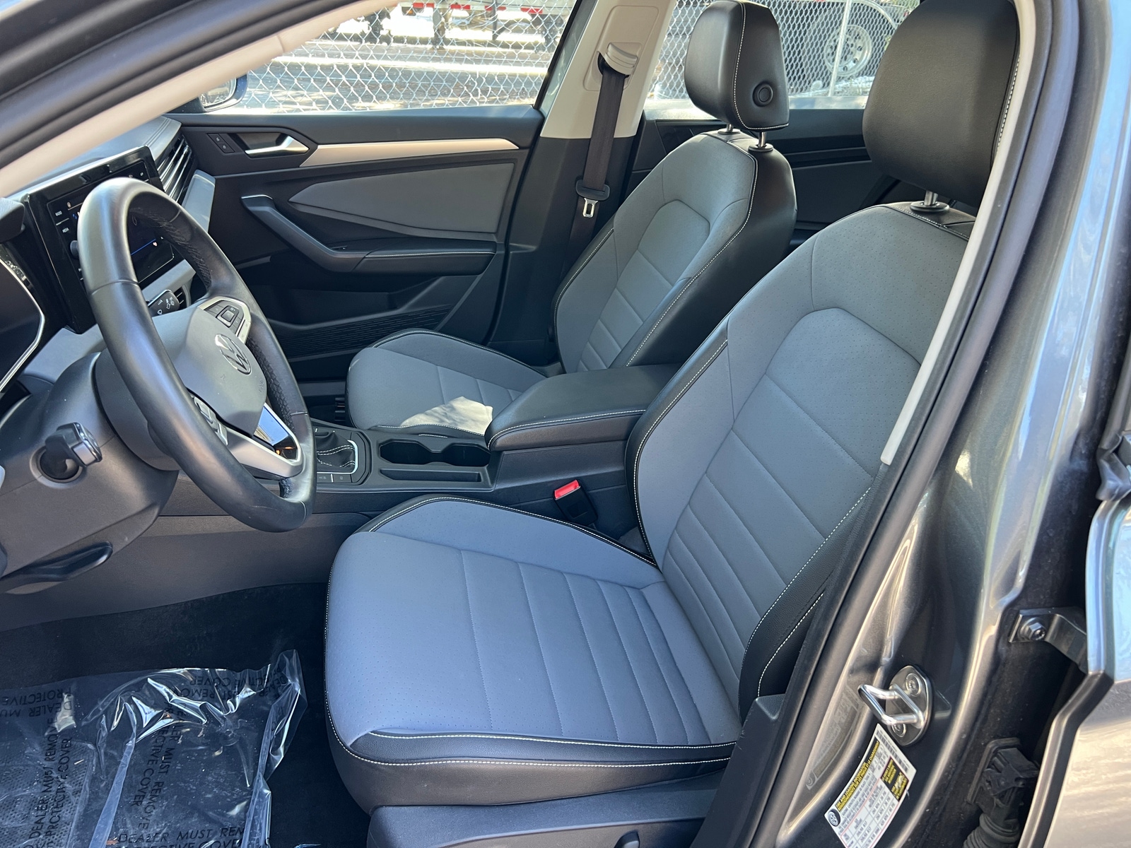 Thumbnail: 2025 Volkswagen Jetta - 2