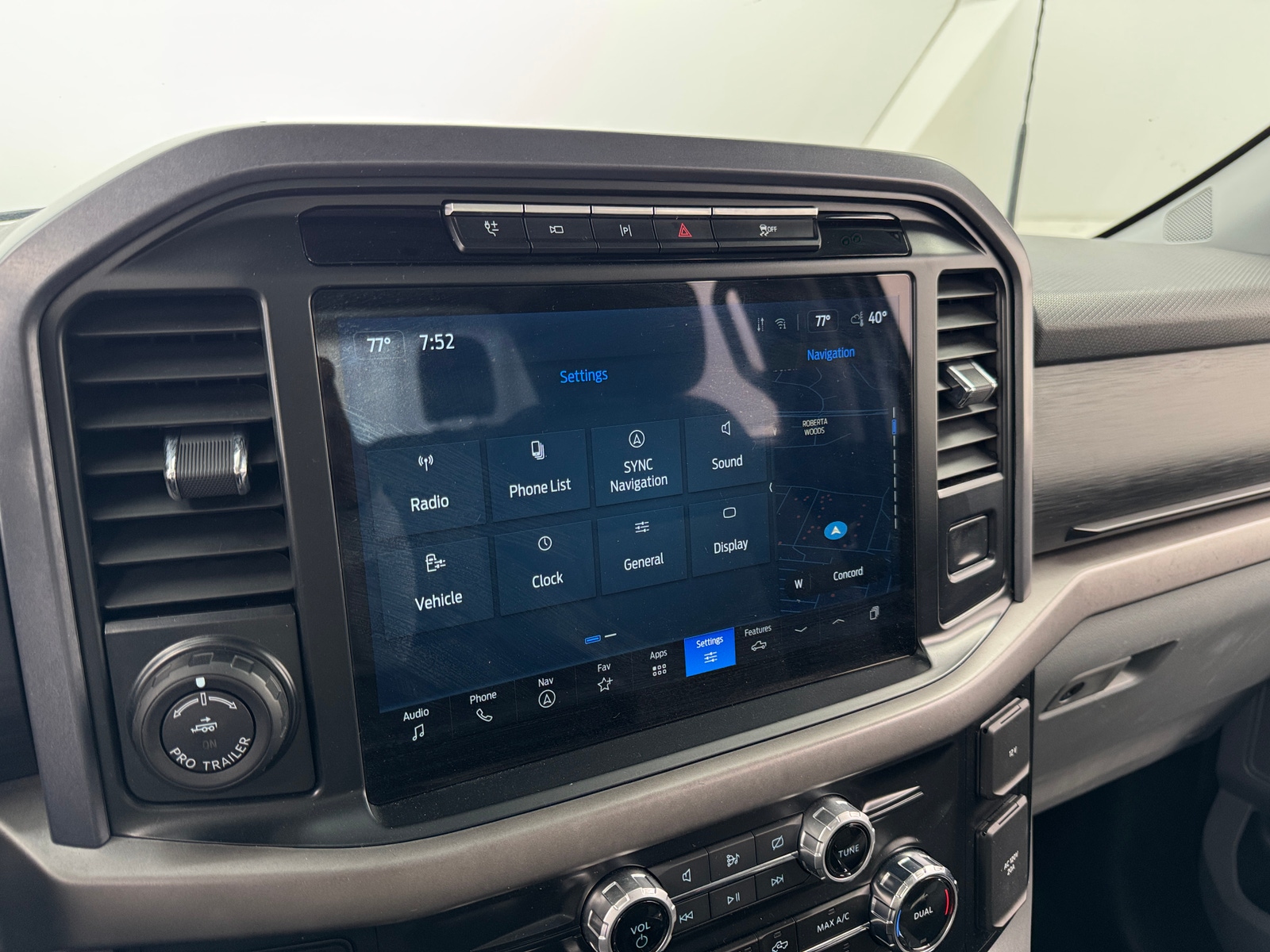 Thumbnail: 2024 Ford Econoline - 4