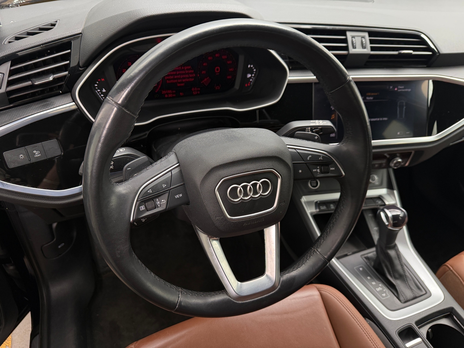 Thumbnail: 2022 Audi Q3 - 4