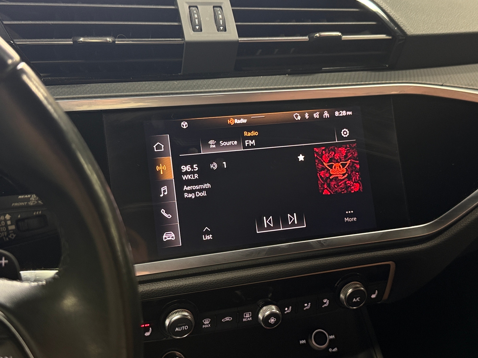 Thumbnail: 2022 Audi Q3 - 3