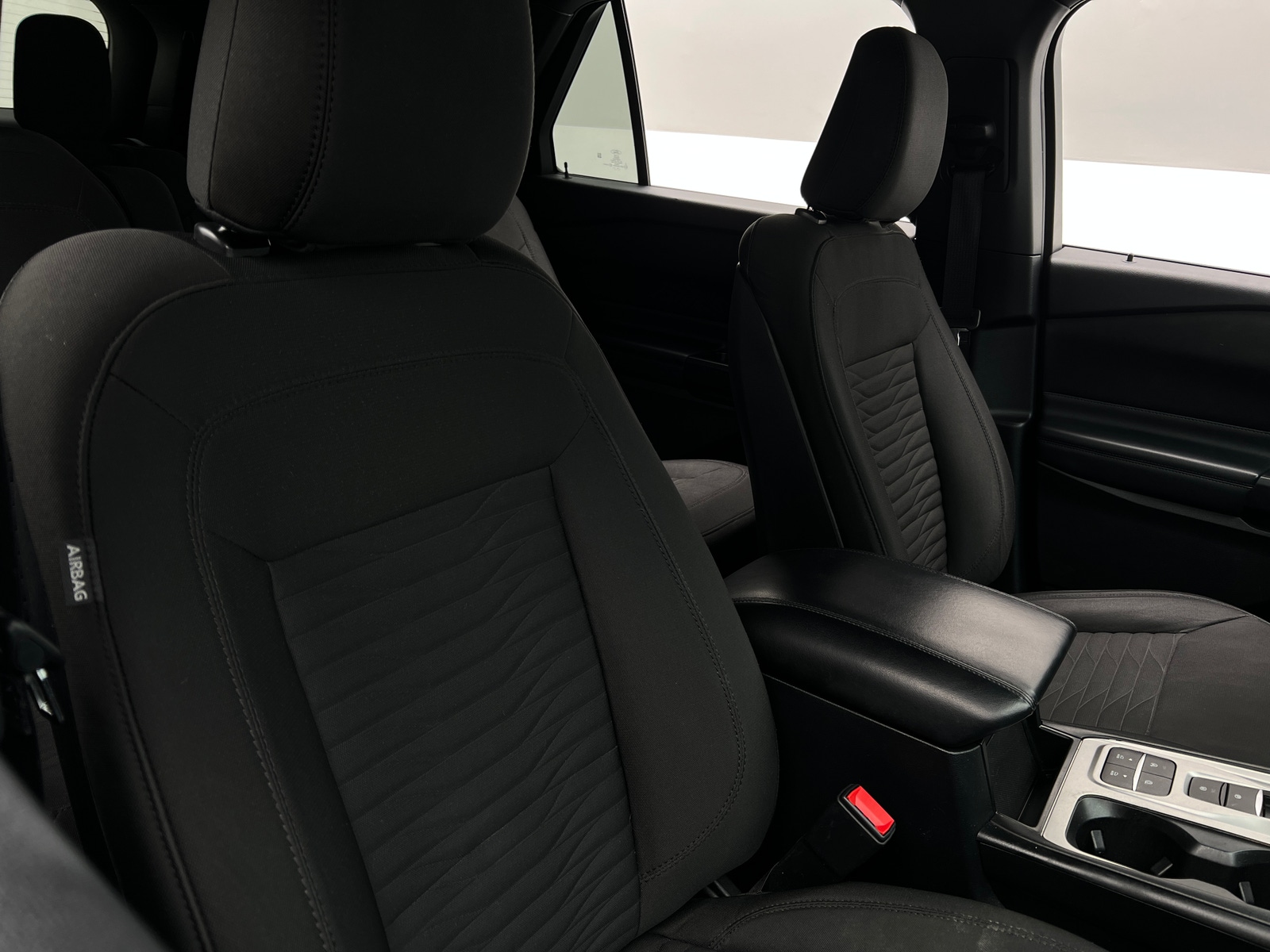 Thumbnail: 2020 Ford Explorer - 2