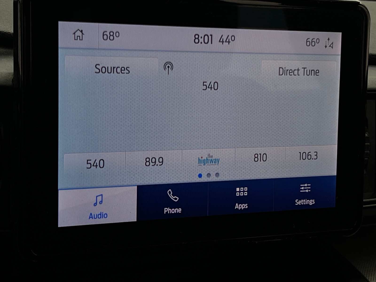 Thumbnail: 2020 Ford Explorer - 4