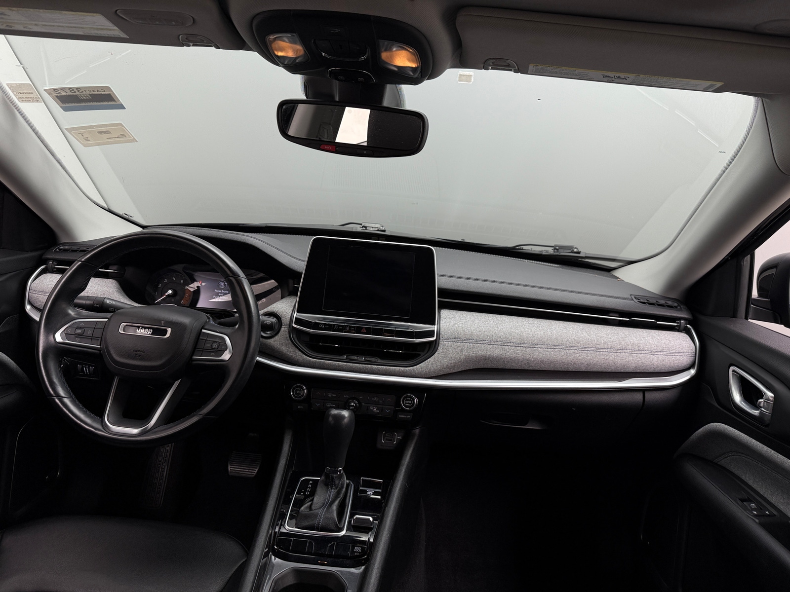 Thumbnail: 2022 Jeep Compass - 3