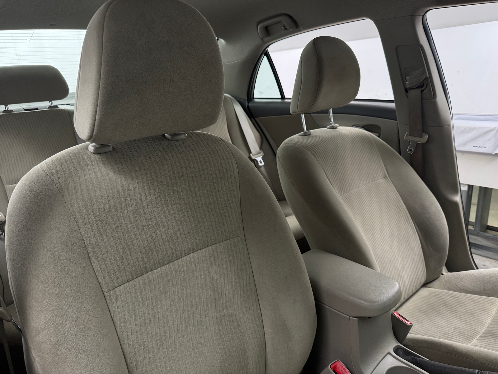 Thumbnail: 2010 Toyota Corolla - 2