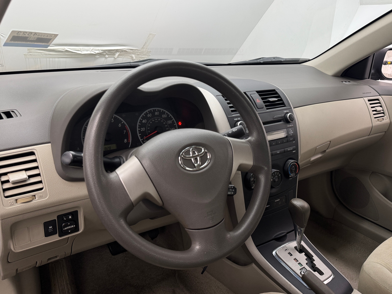 Thumbnail: 2010 Toyota Corolla - 3