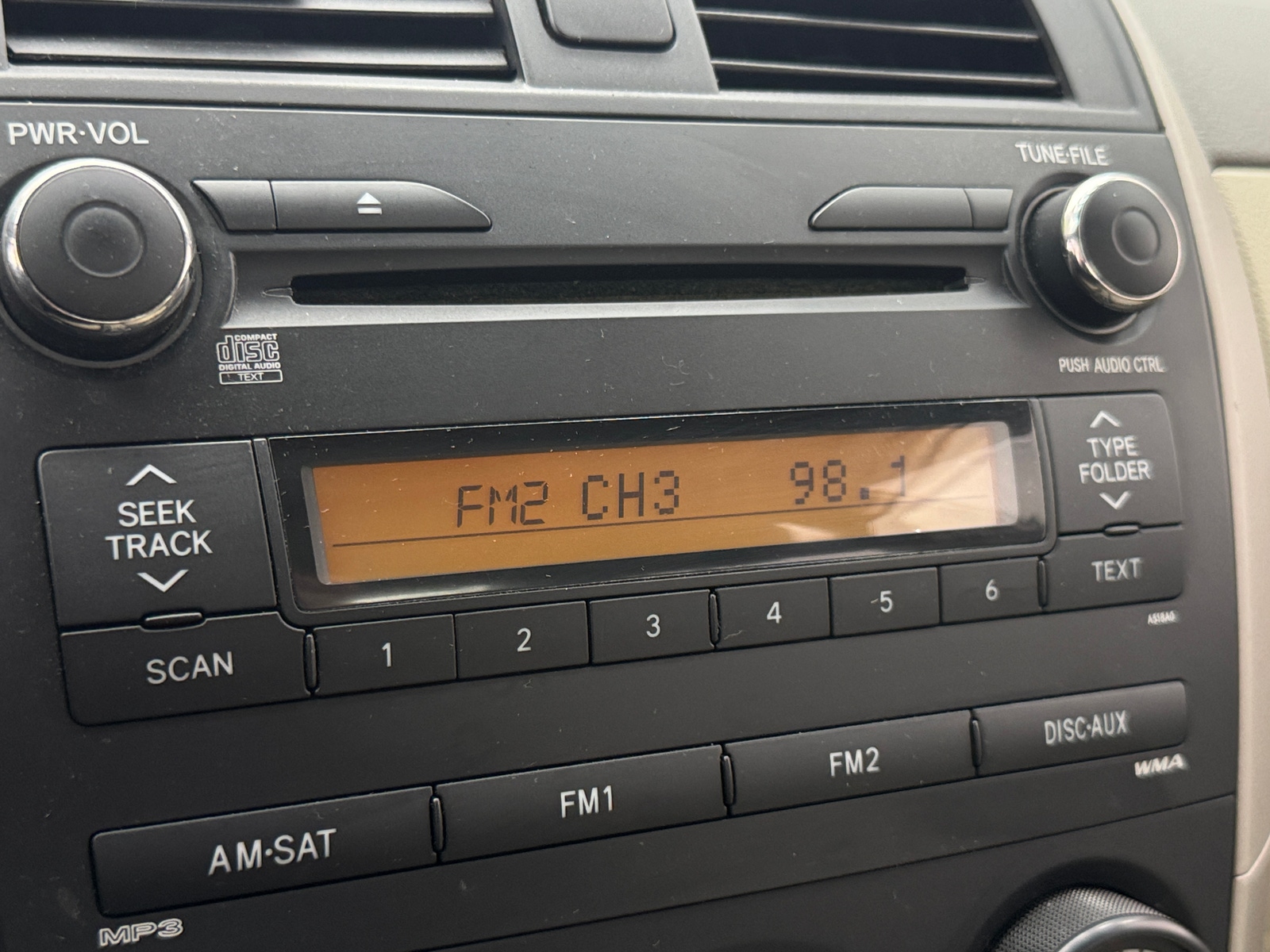 Thumbnail: 2010 Toyota Corolla - 4