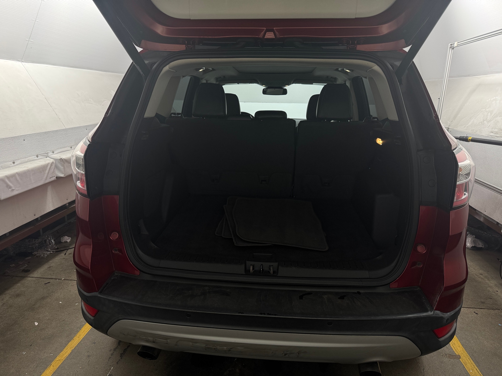 Thumbnail: 2018 Ford Escape - 6